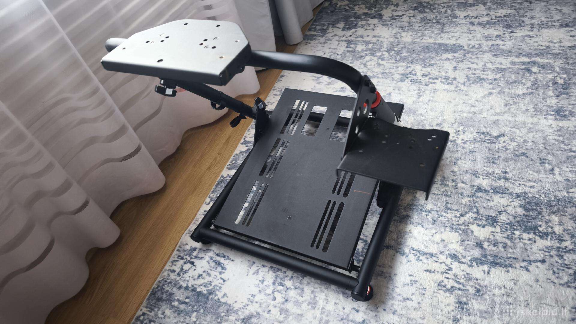 Racing wheel stand