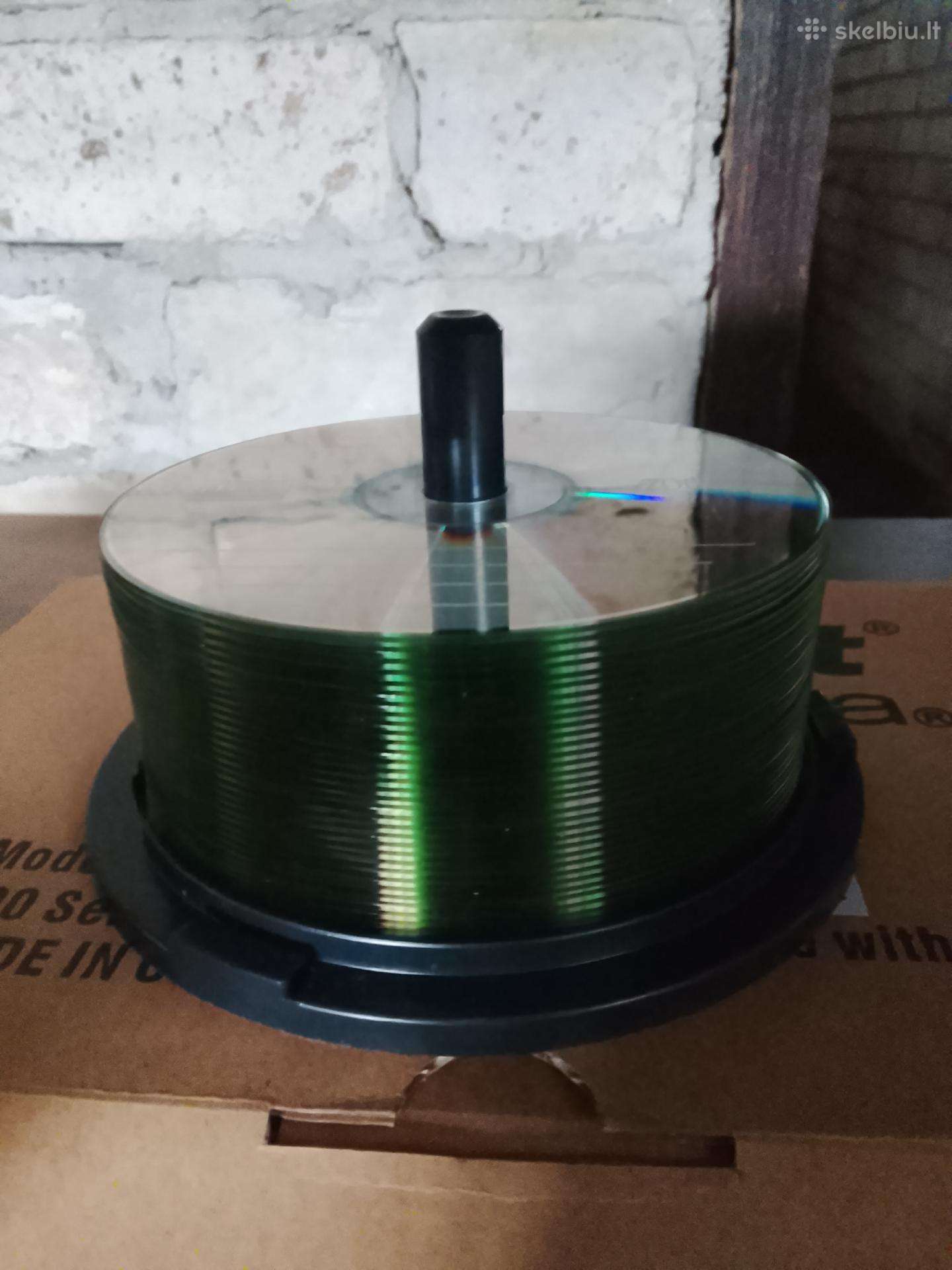 CD diskai nauji