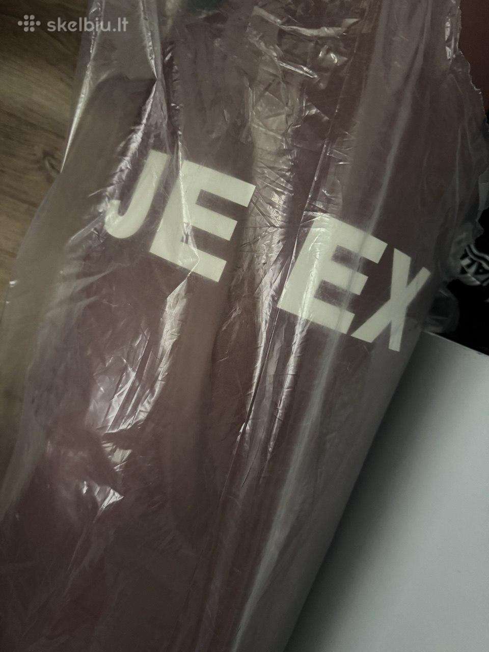 Bokso kriause Je Ex