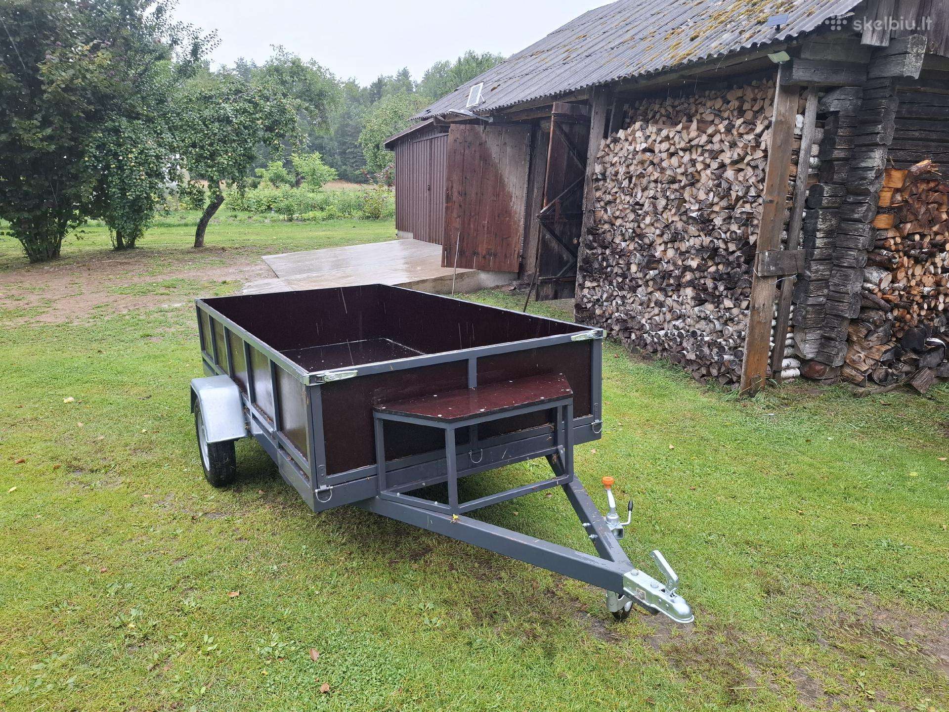 Savadarbė priekaba