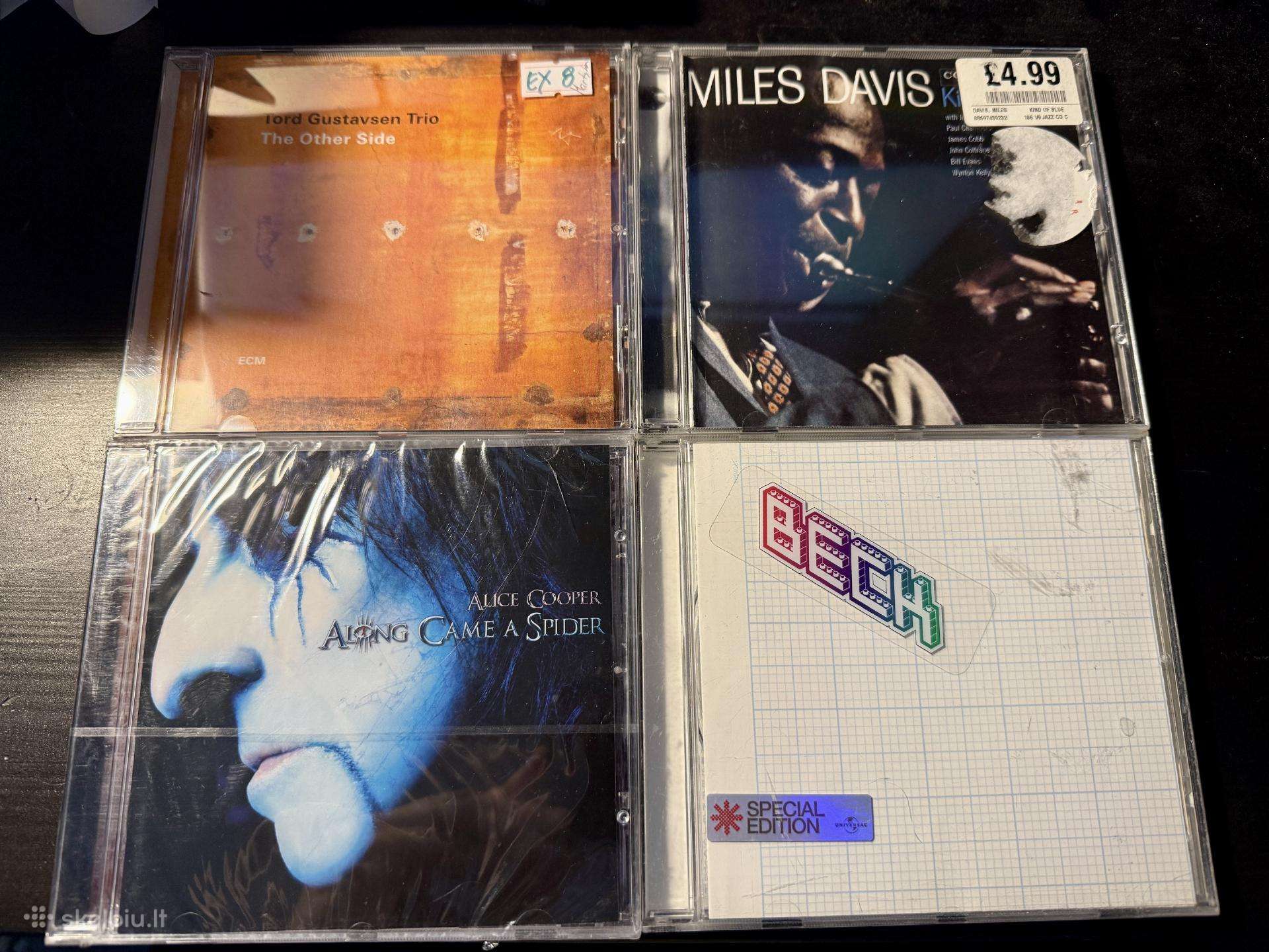Sinatra,oasis,katie Melua,radiohead