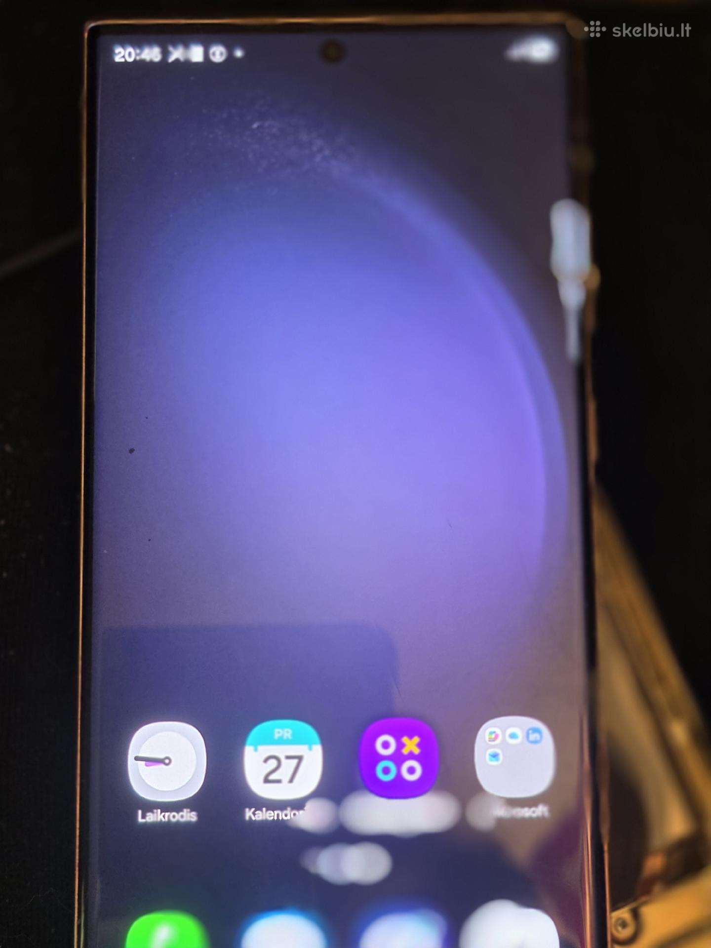 Samsug Glaxy S23 LCD nedideliu pikseliu