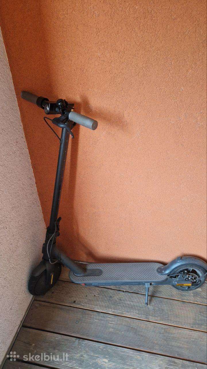 Paspirtukas Xiaomi Mi Electric Scooter 1s