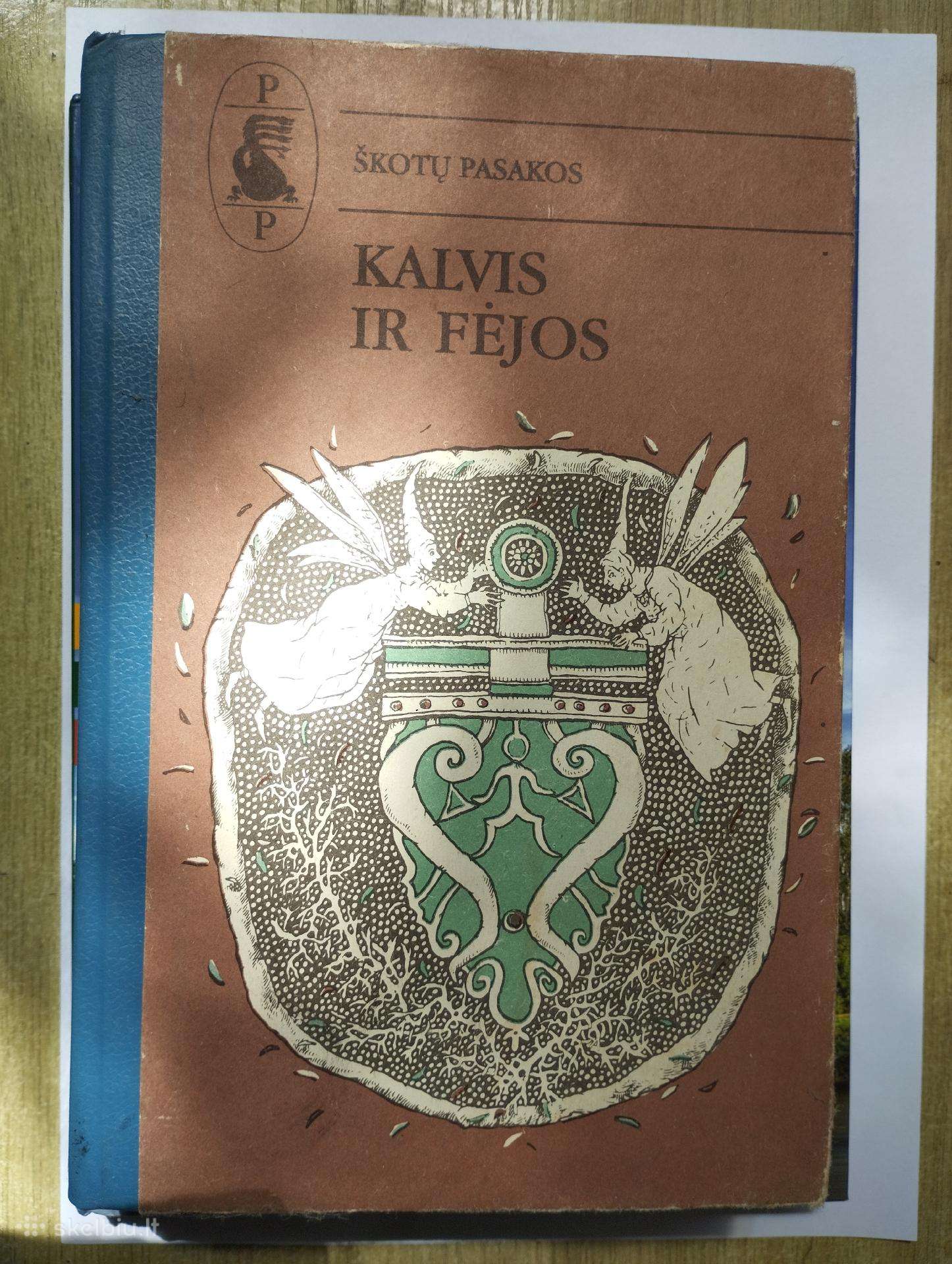 Parduodu knygas