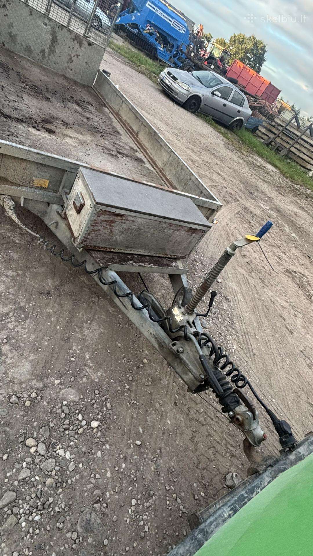Ifor Williams, другое