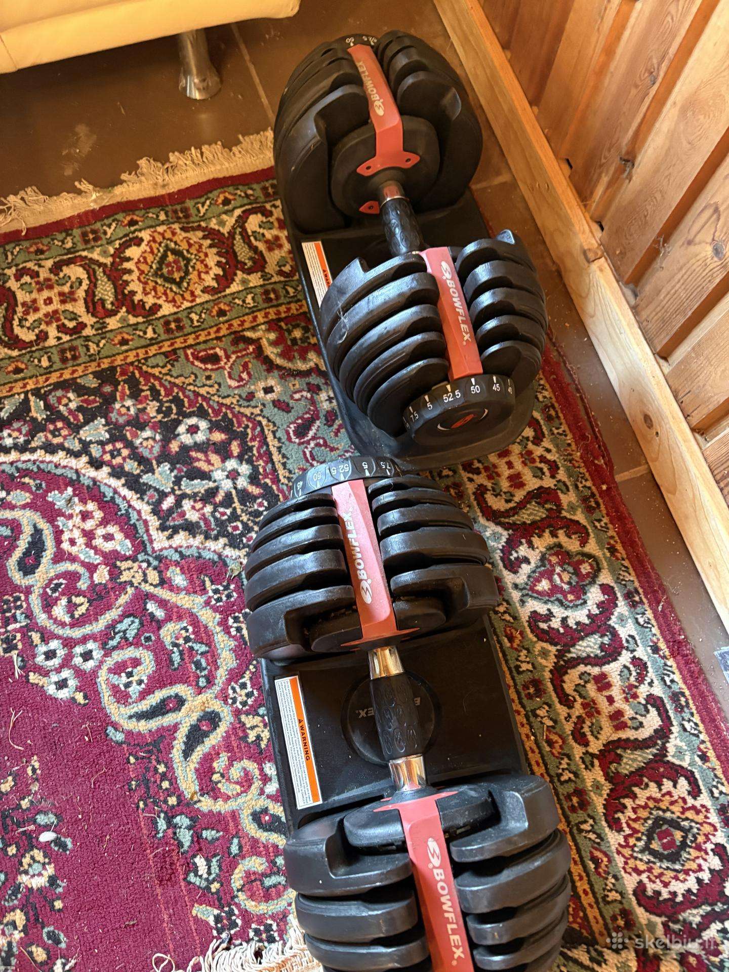 *Bowflex Select reguliuojami svarmenys