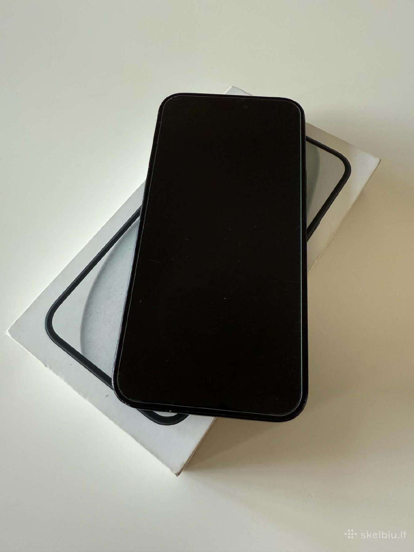 iPhone 15 plus