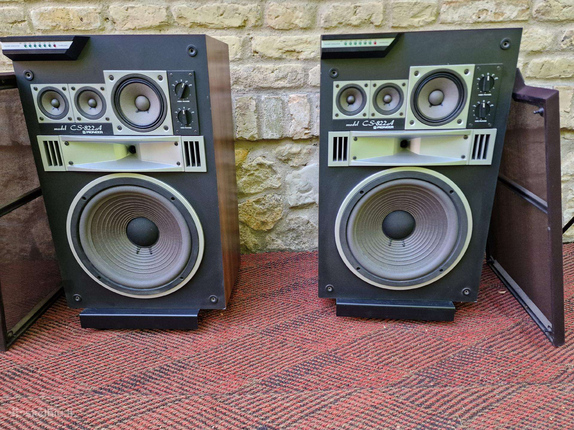 Vintažinės garso kolonėlės Pioneer Cs-822a