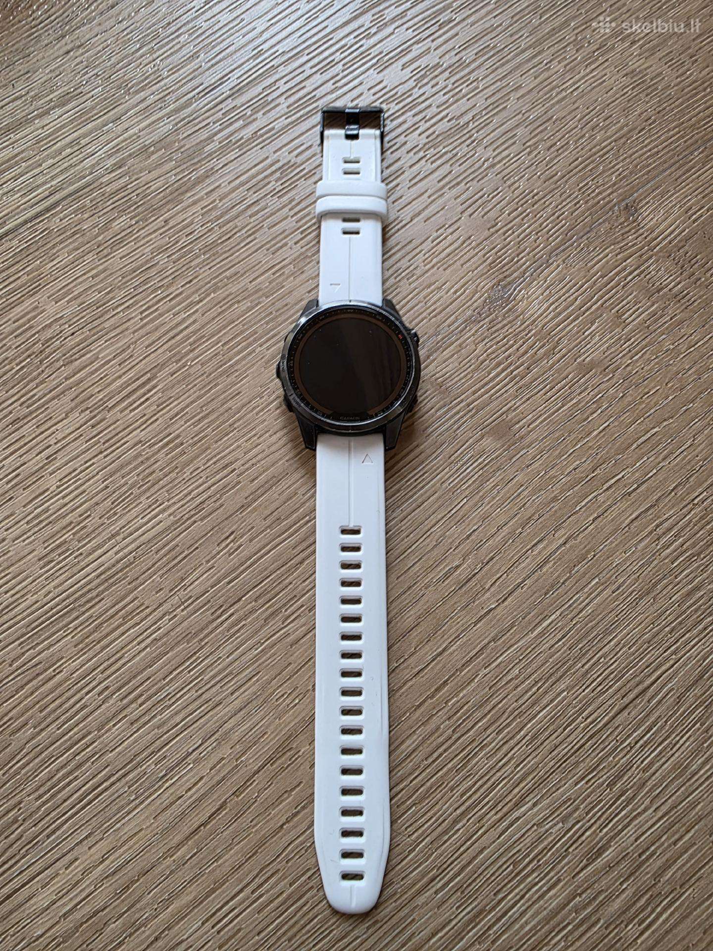 Garmin Fenix 7s Sapphire Solar