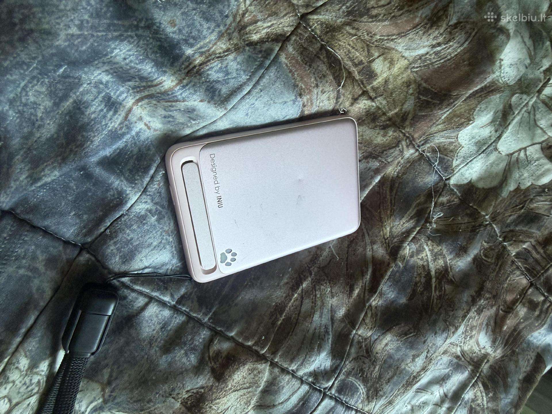 Iniu 5000 mah powerbankas (veikia su magsafe)