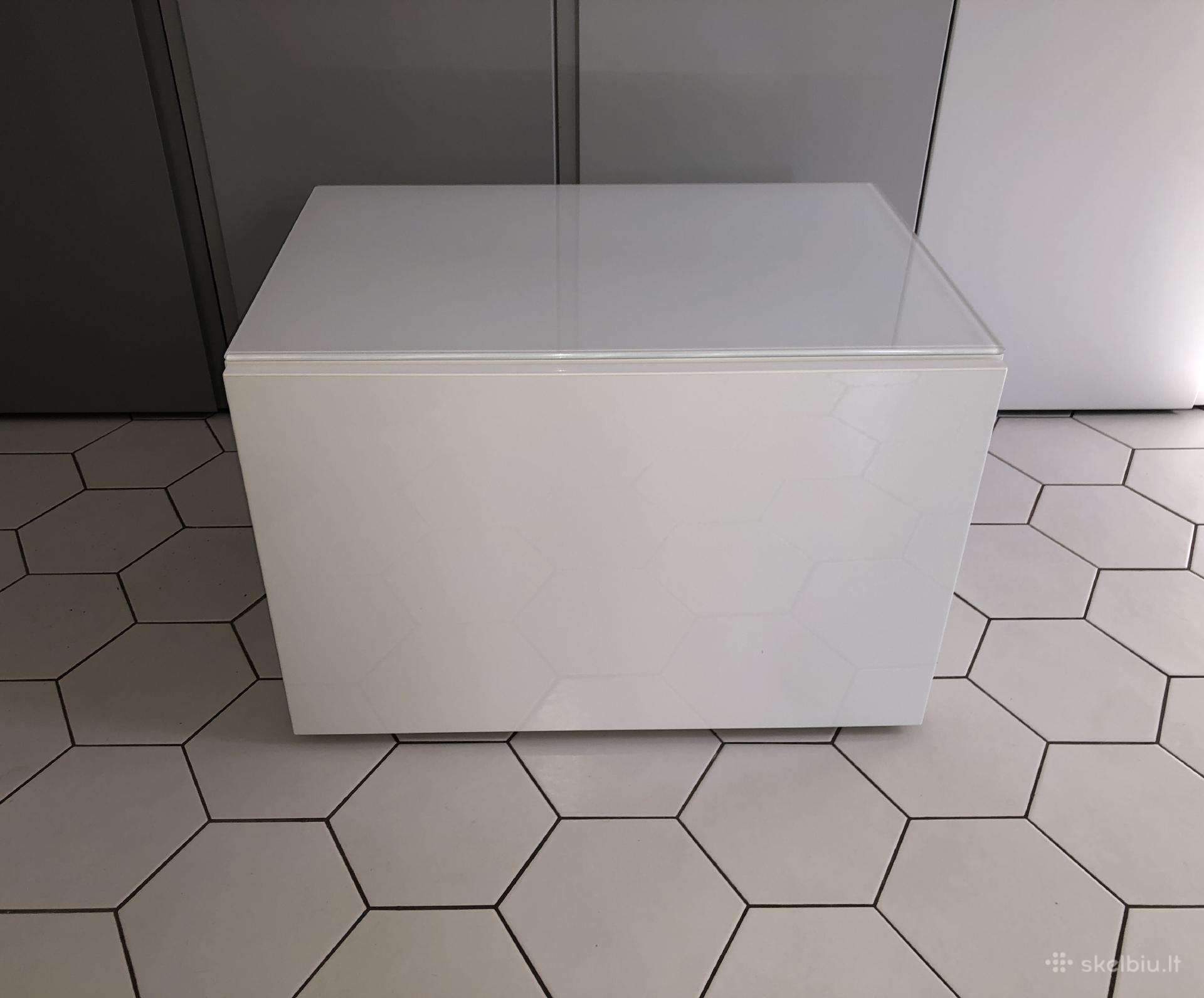 Ikea Besta naktinis staliukas