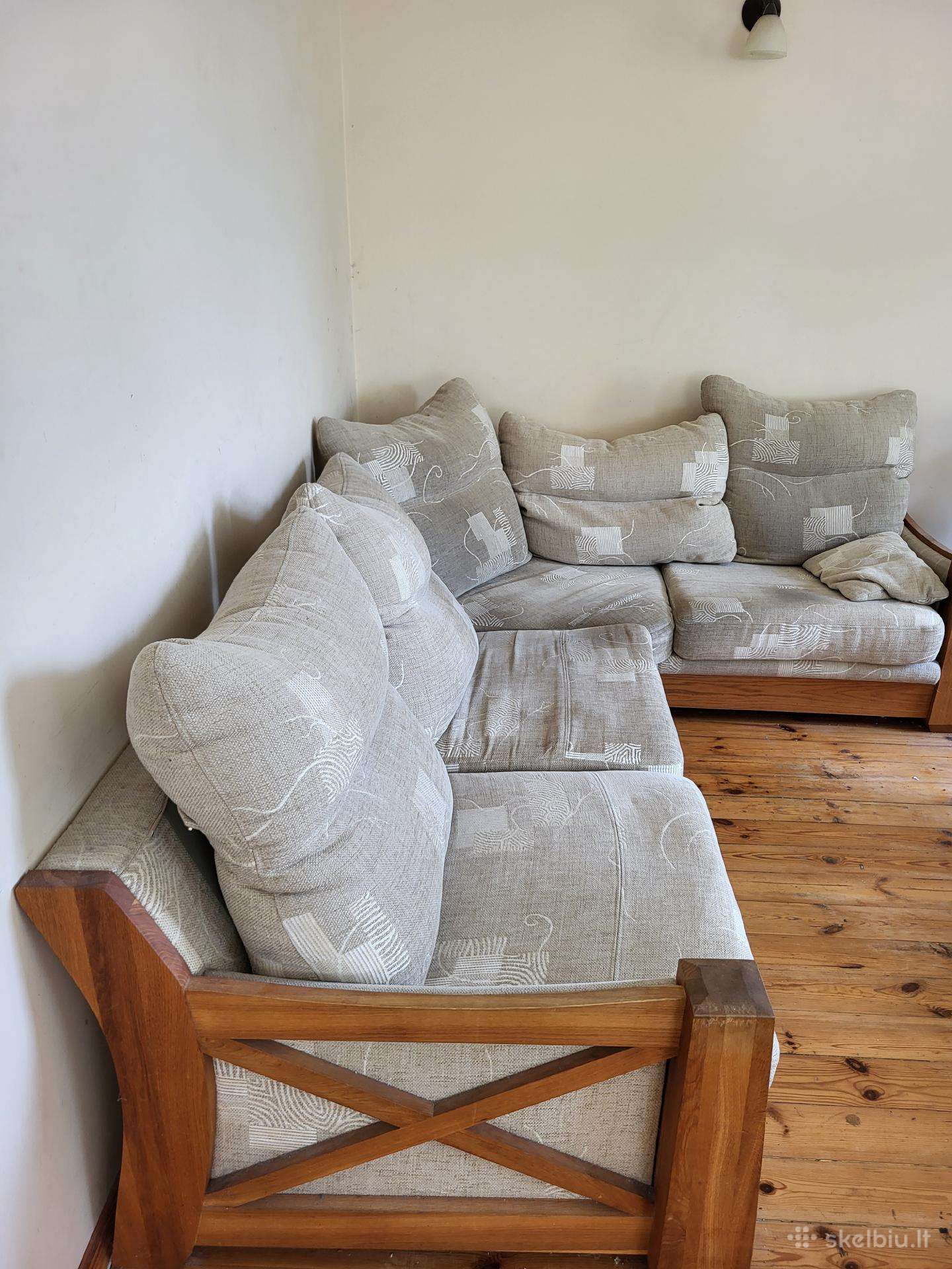 Parduodama ąžuolinė sofa