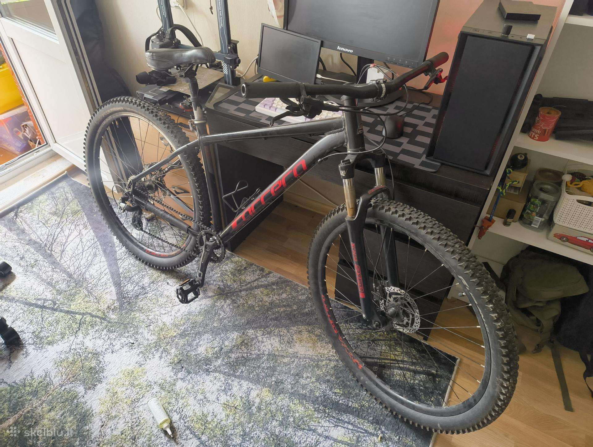 Carerra Hellcat 29'