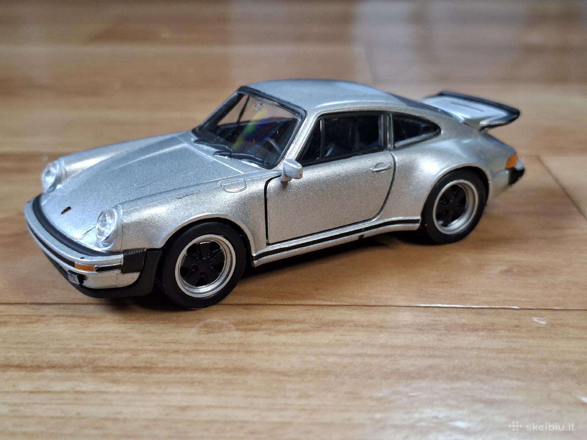 1:32 Porsche 911
