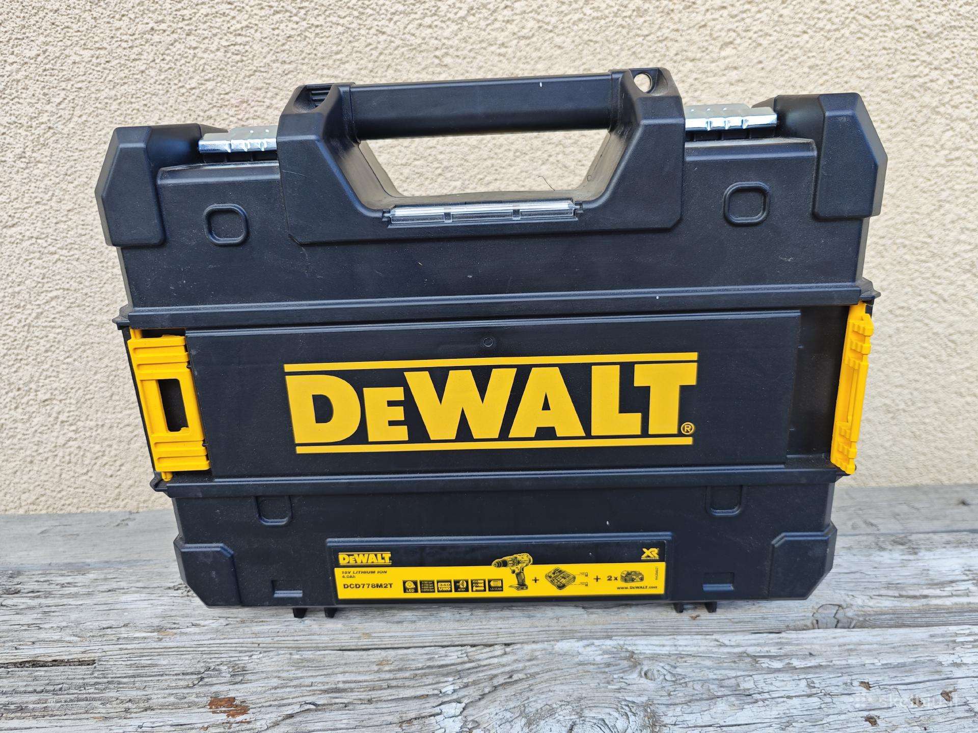Nauja Dewalt dėžė