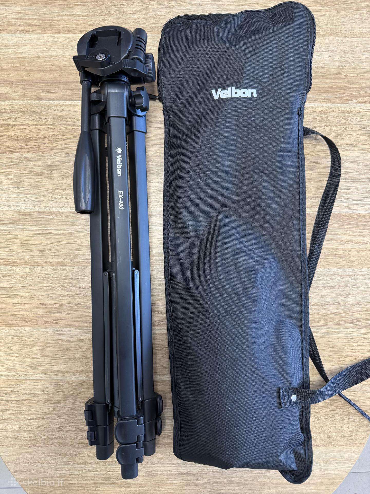 Velbon Ex-430 trikojis su dėklu