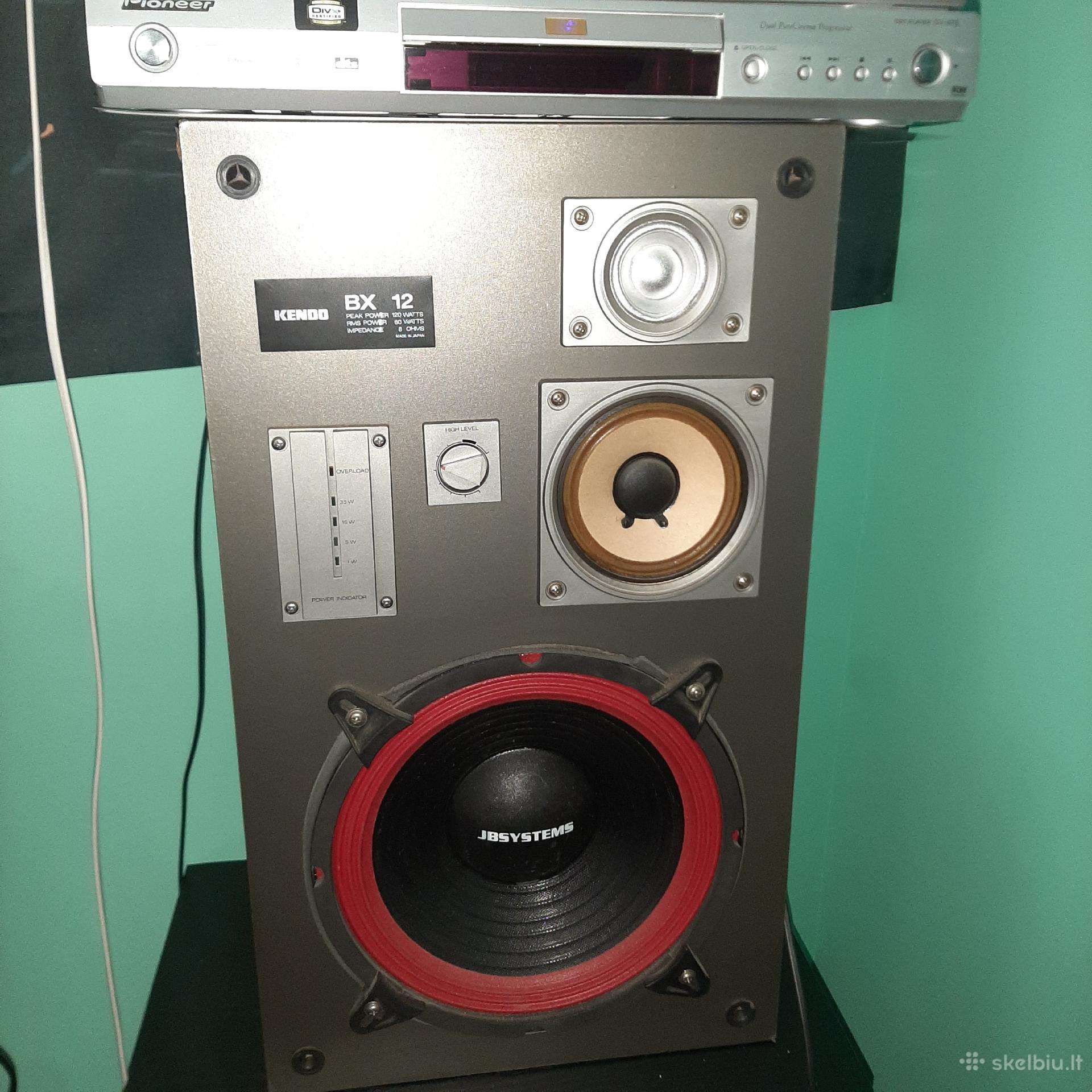 Parduodu audio kolonėles.