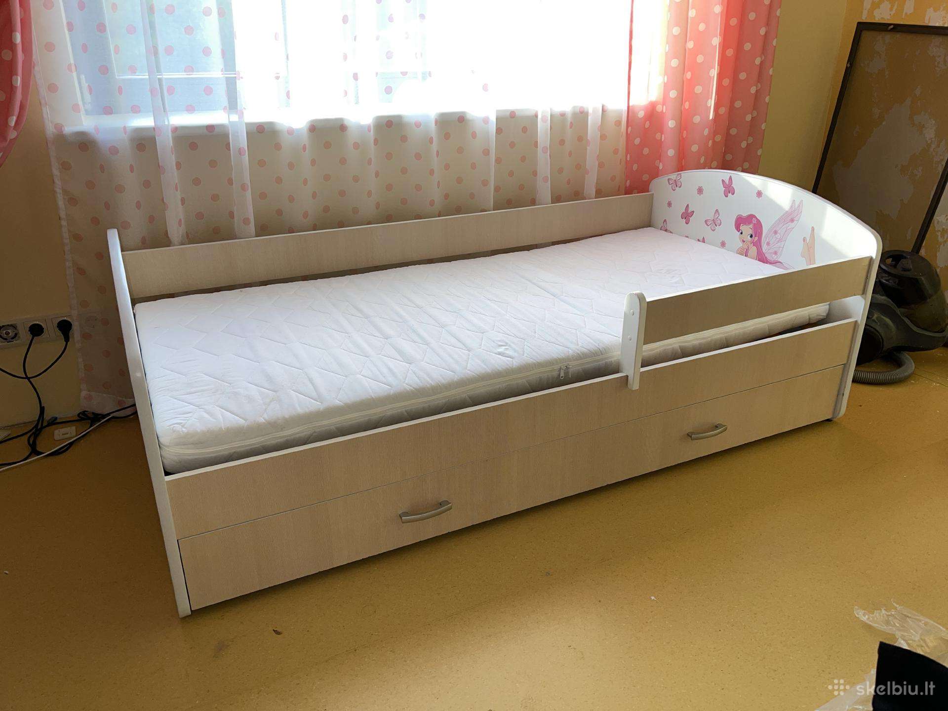 Vaikiška lova