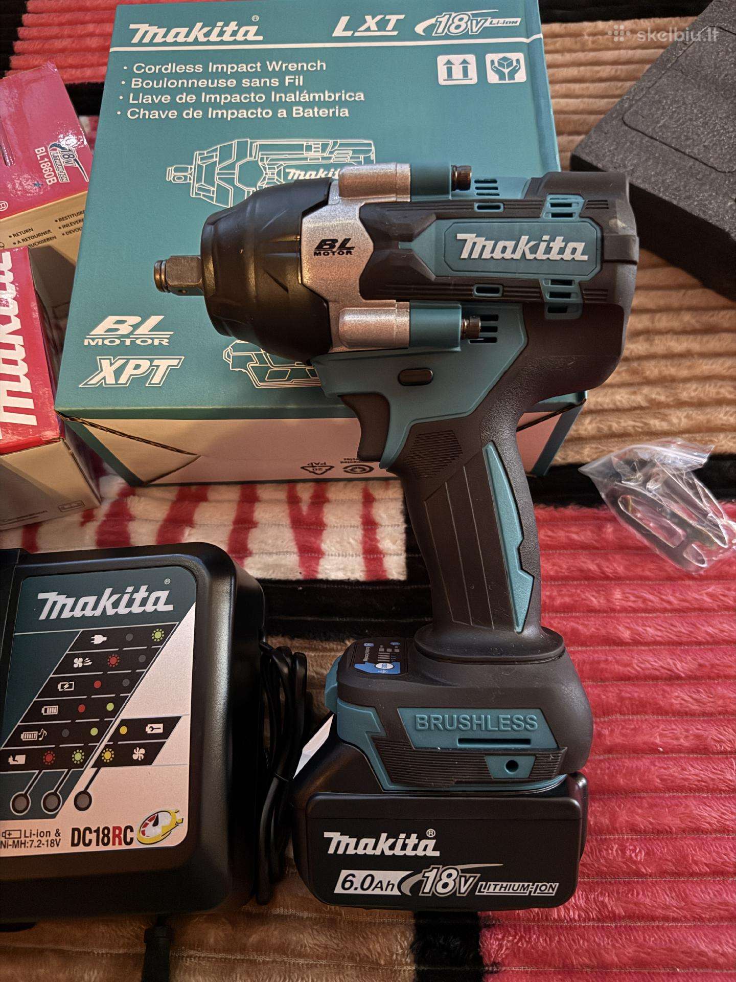 Makita Dtw700 (Smuginis Bešepetėlis Veržliasukis)