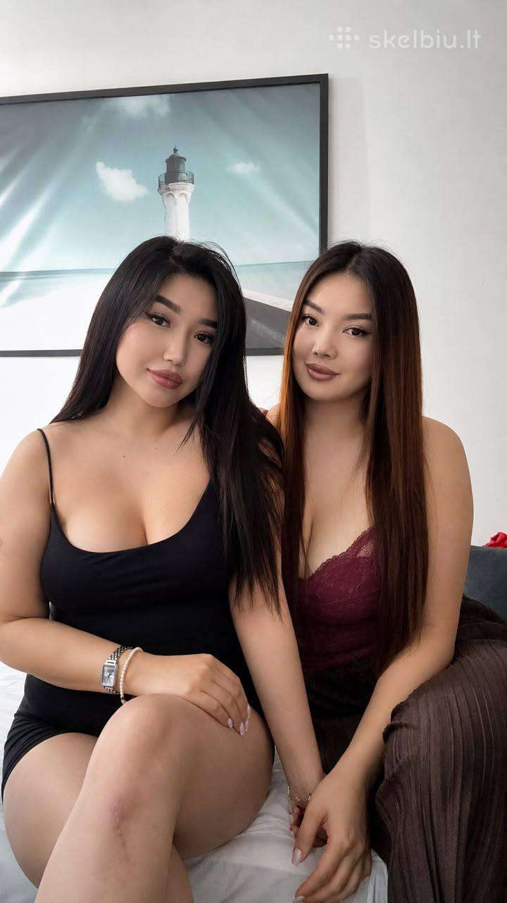 Amina + Kim) Real photos!