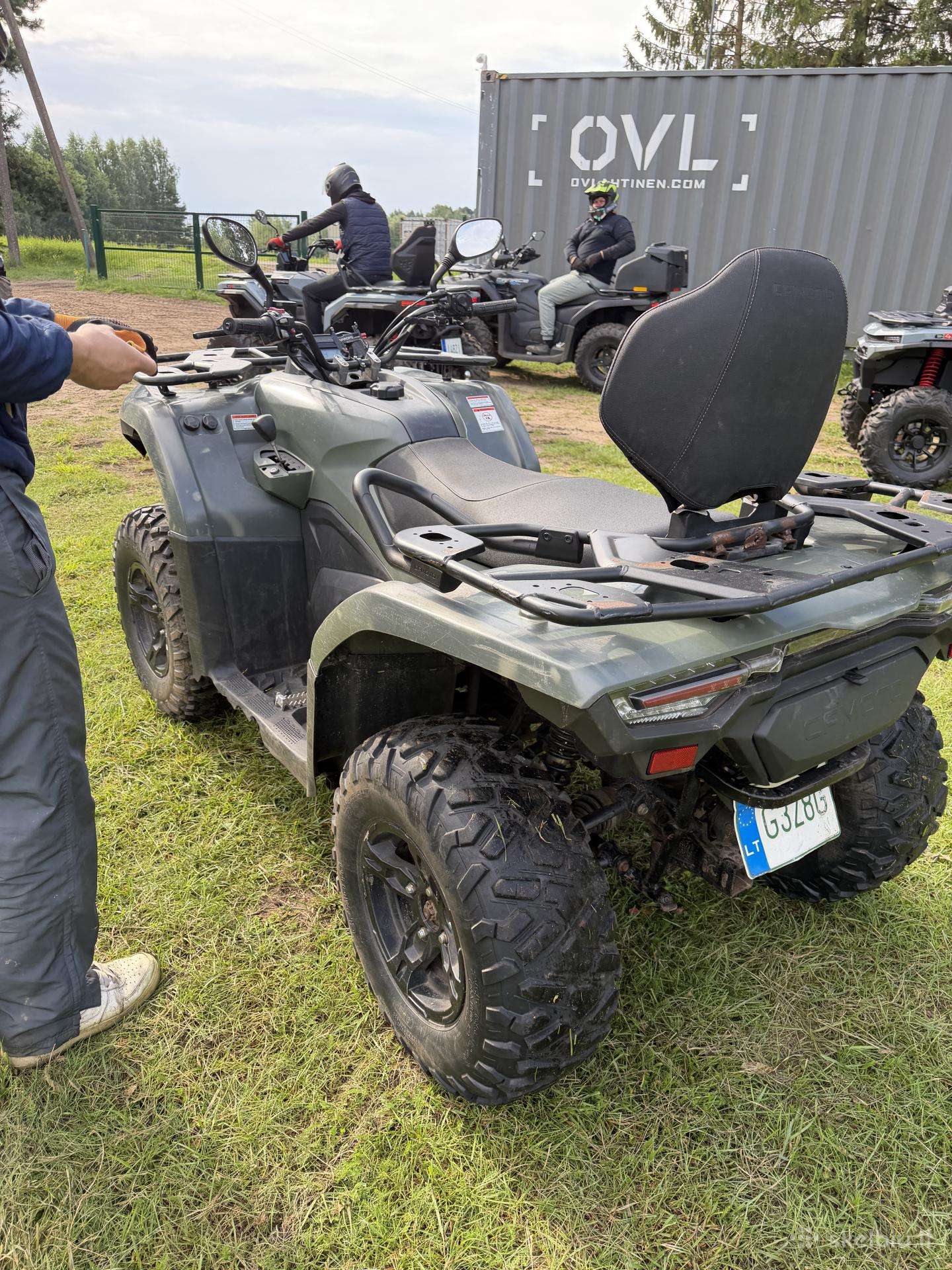 CFMOTO CFORCE 450L, keturračiai