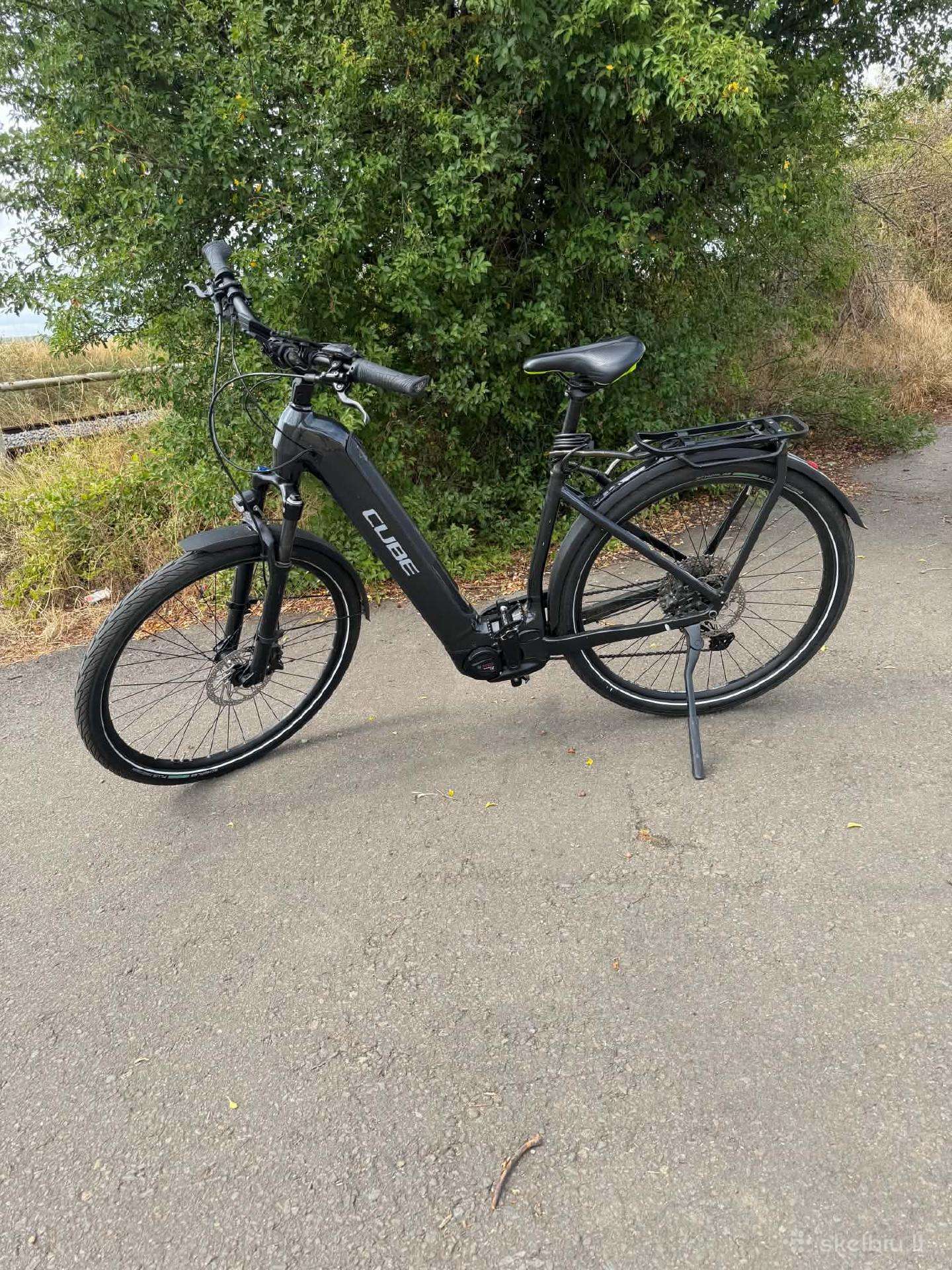 Cube Kathmandu Hybrid Exc