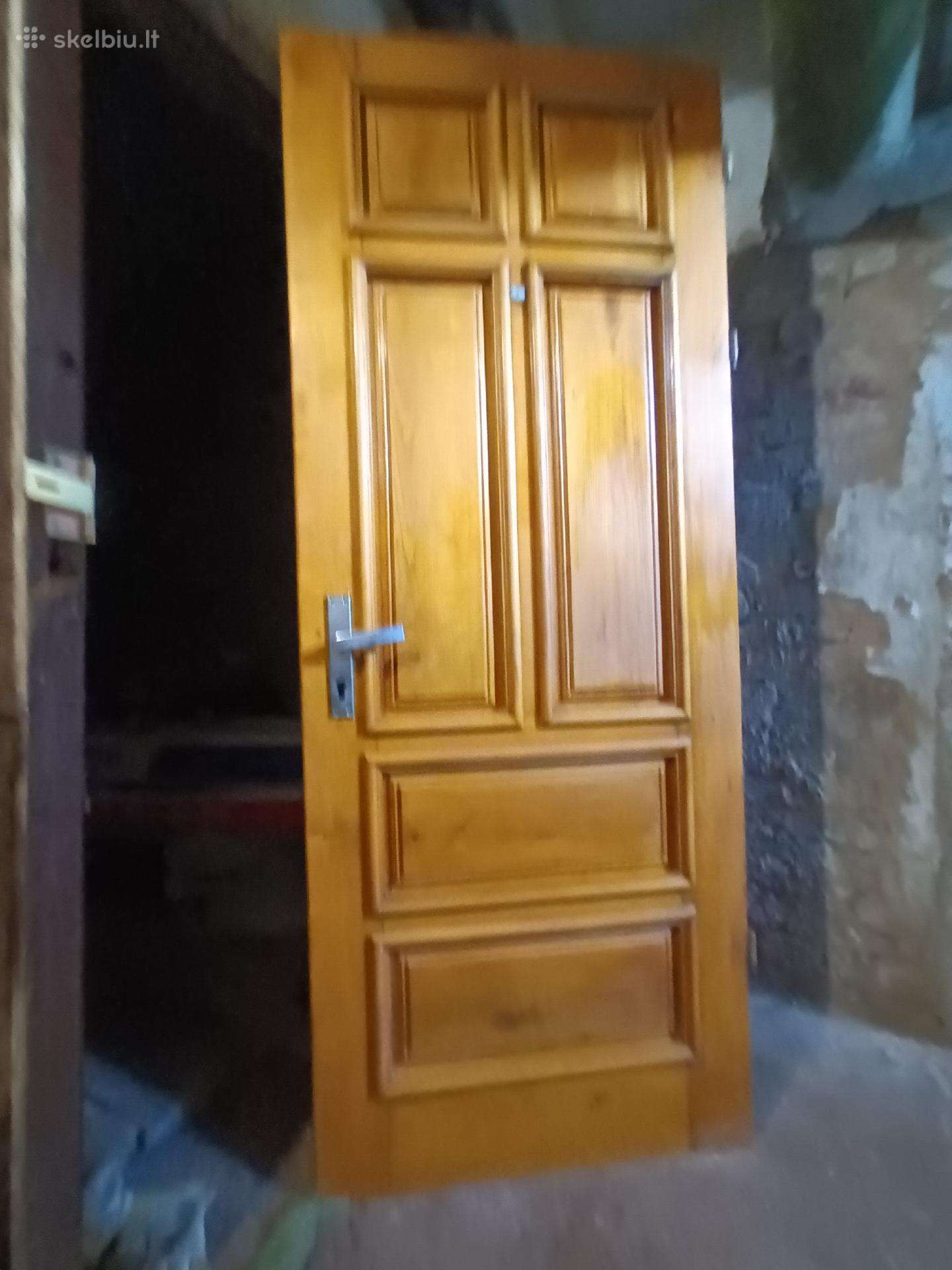 Dvigubos ąžuolinės durys.staktos išorė 20685