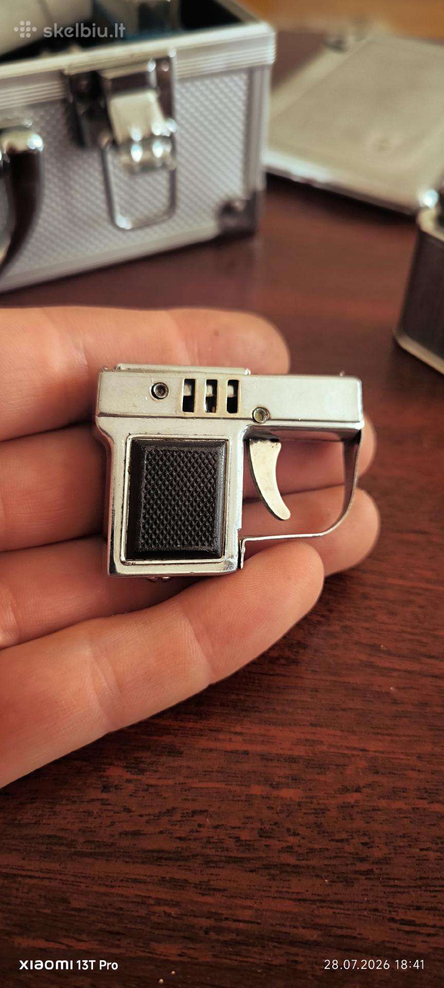 Senas kolekcinis ziebtuvelis Pistol