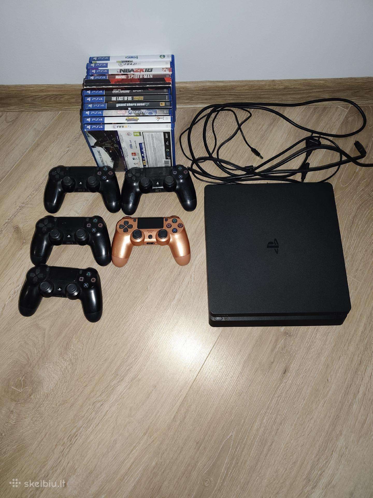 Parduodama konsole Ps4 Slim