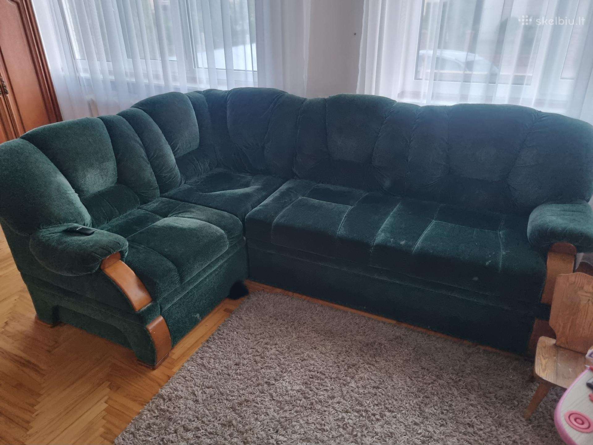 Dovanoju sofa-kampą su dviems pufikais