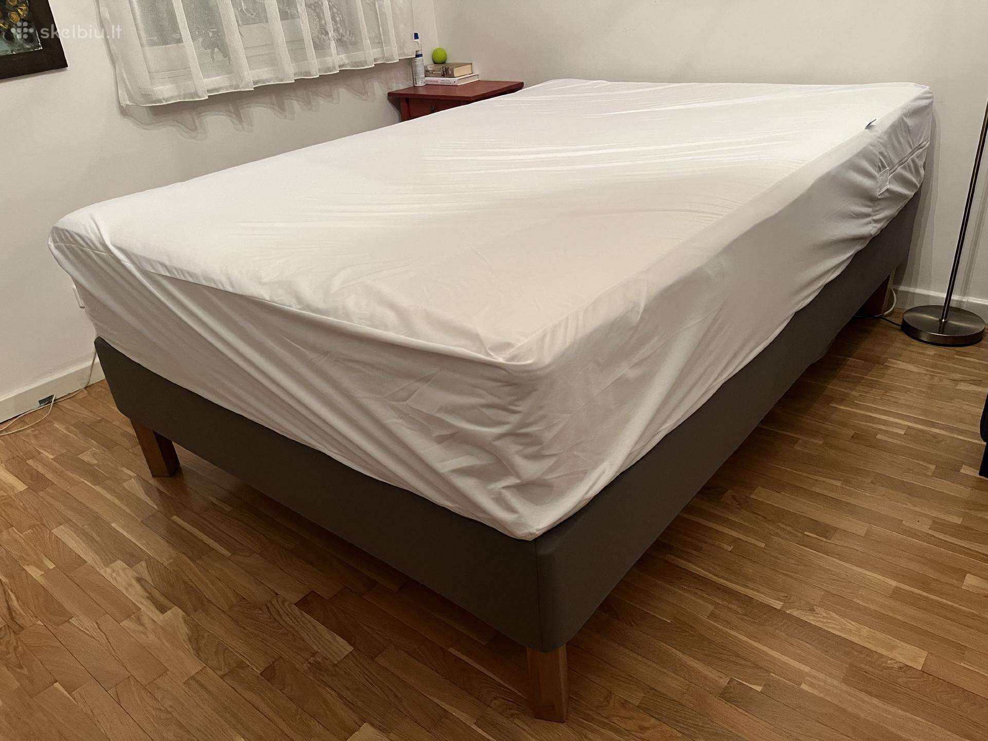 Dvigulė lova