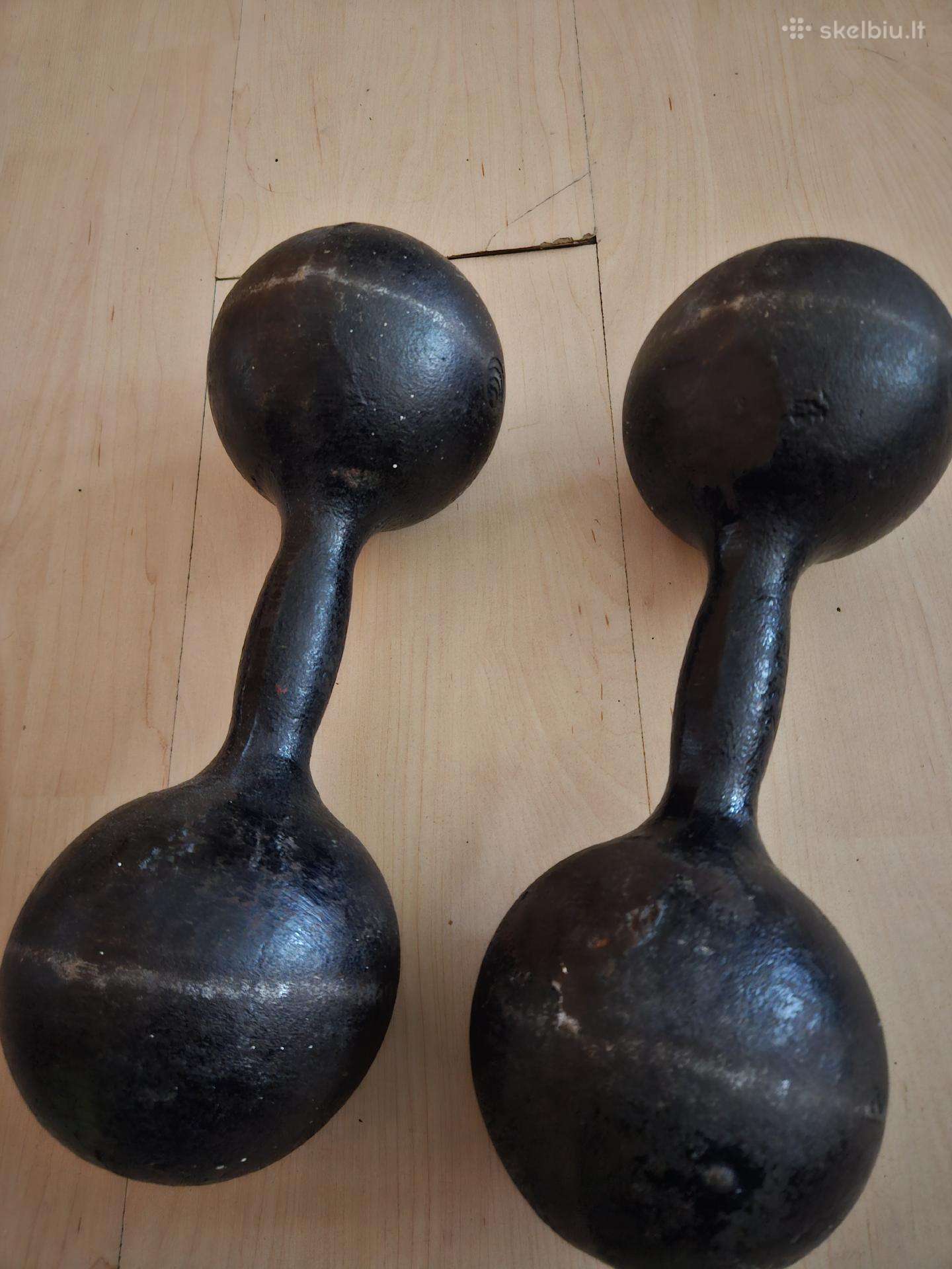 Svarmenys/hanteliai 212kg