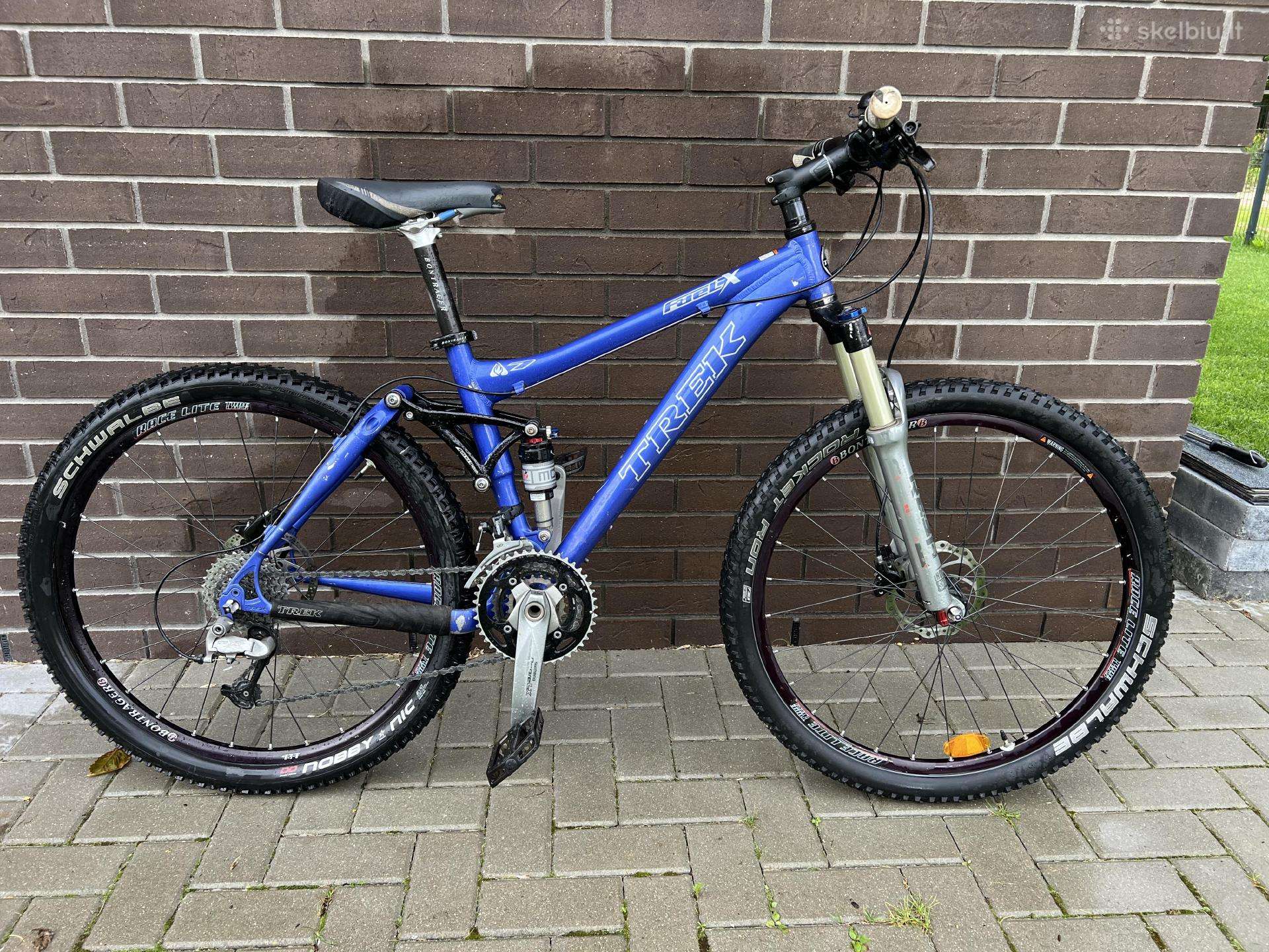 Kalnų dviratis Trek Fuel Ex 7 (Full suspension)