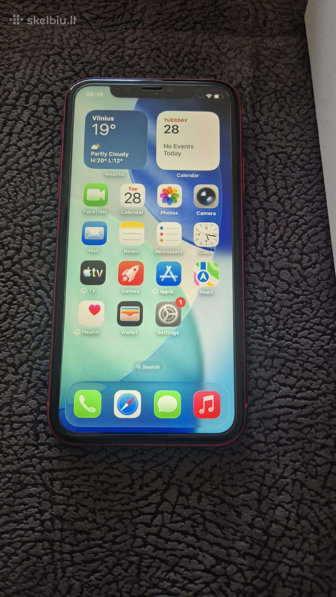 iPhone 11 4gb