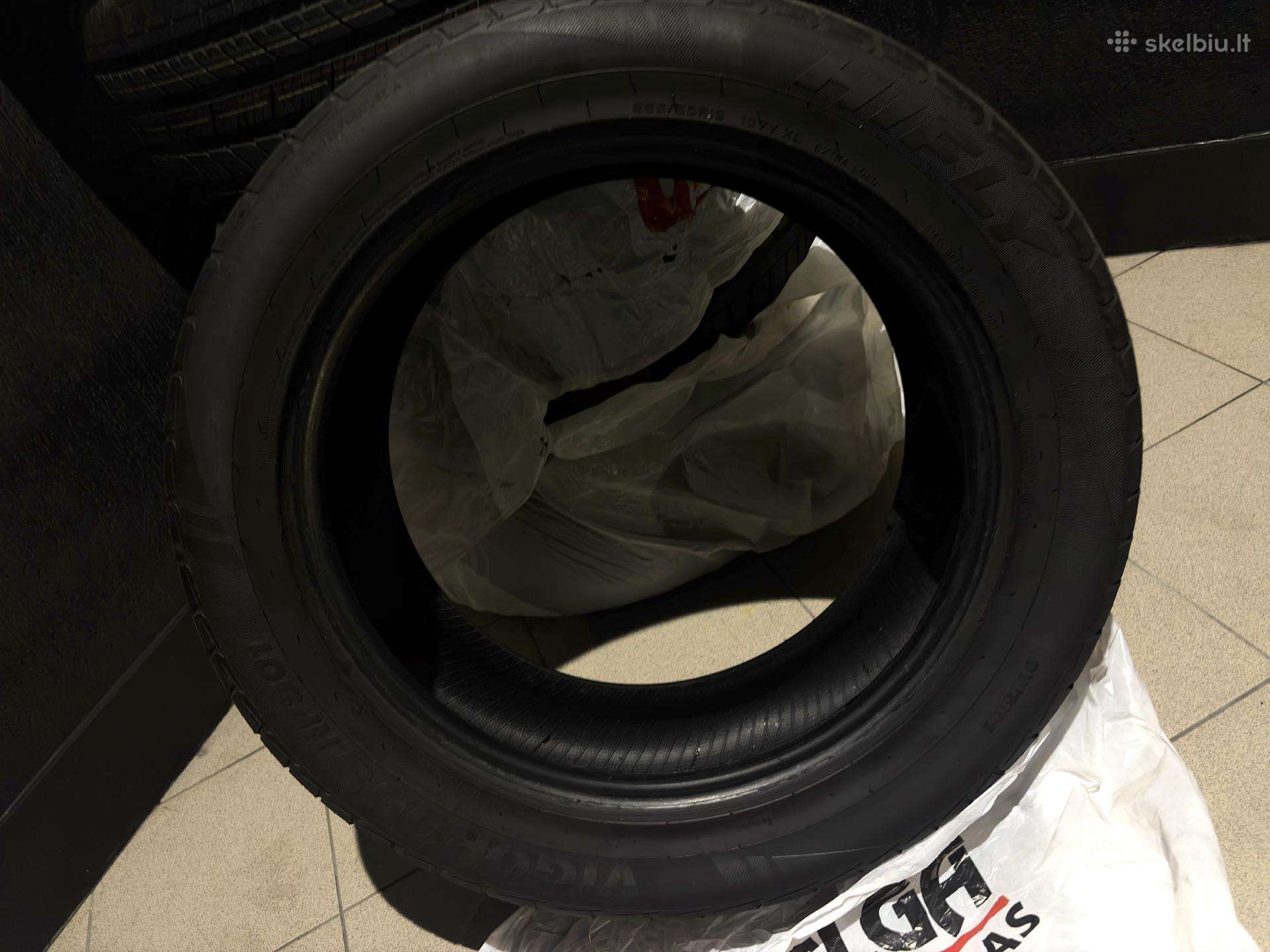 Pirelli, vasarinės 255/50 R19