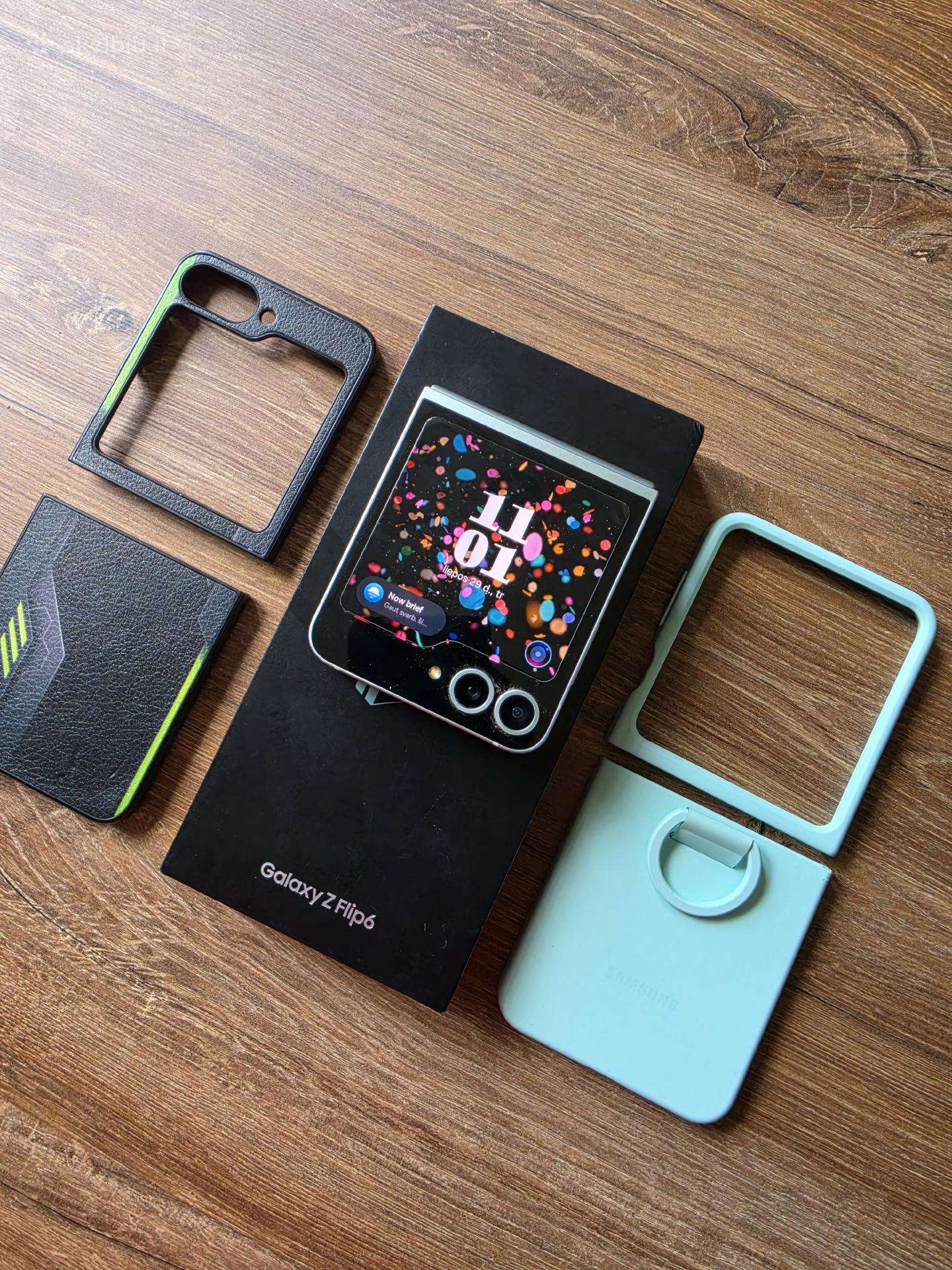 Parduodamas Samsung z flip 6