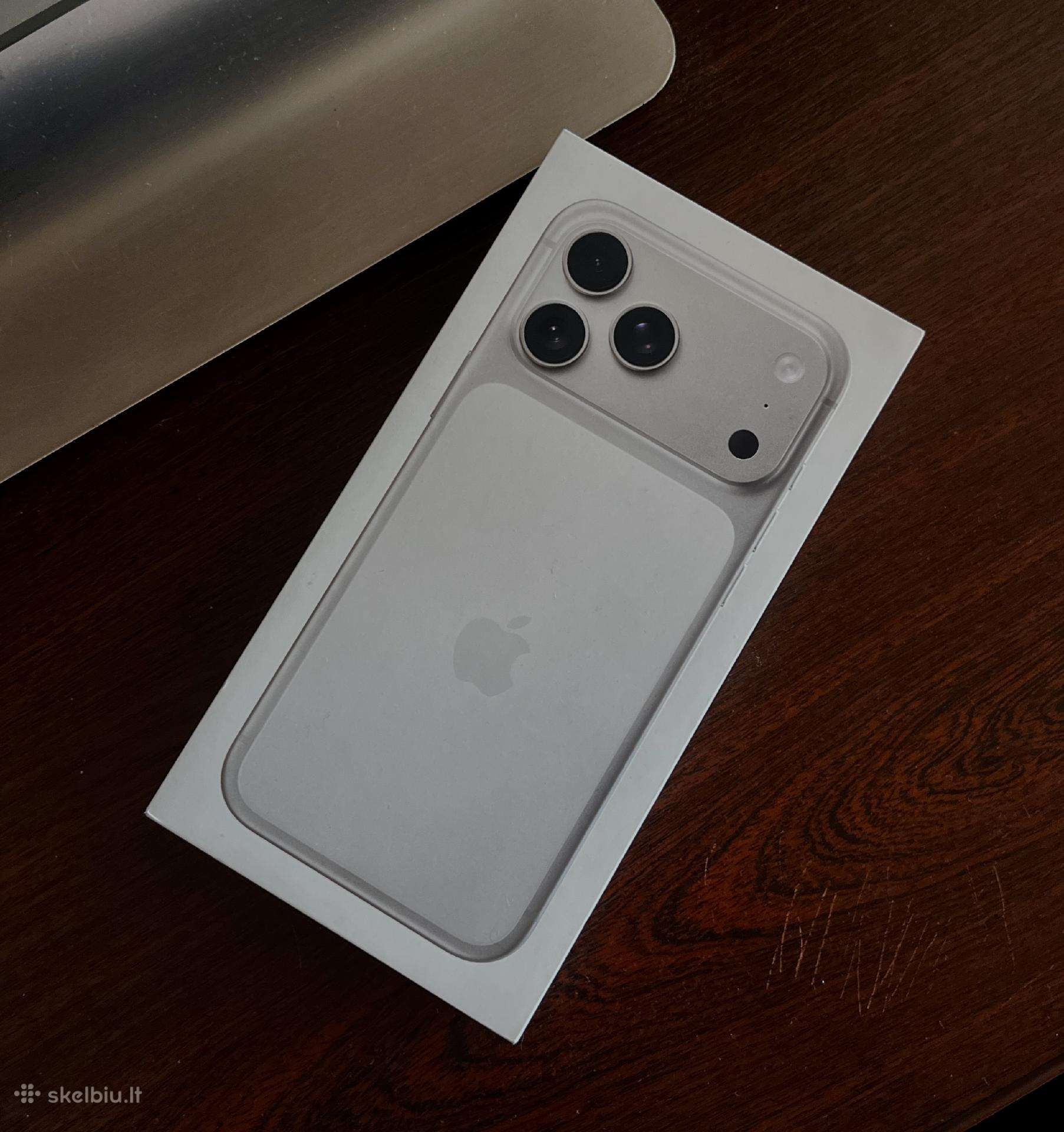 iPhone 17 Pro Max