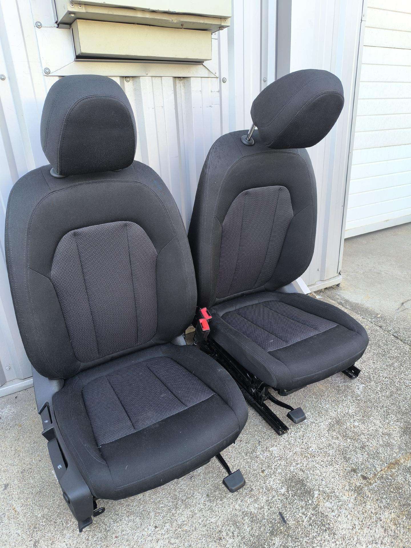 Gero stovio 2021 m Bmw 320 salonas