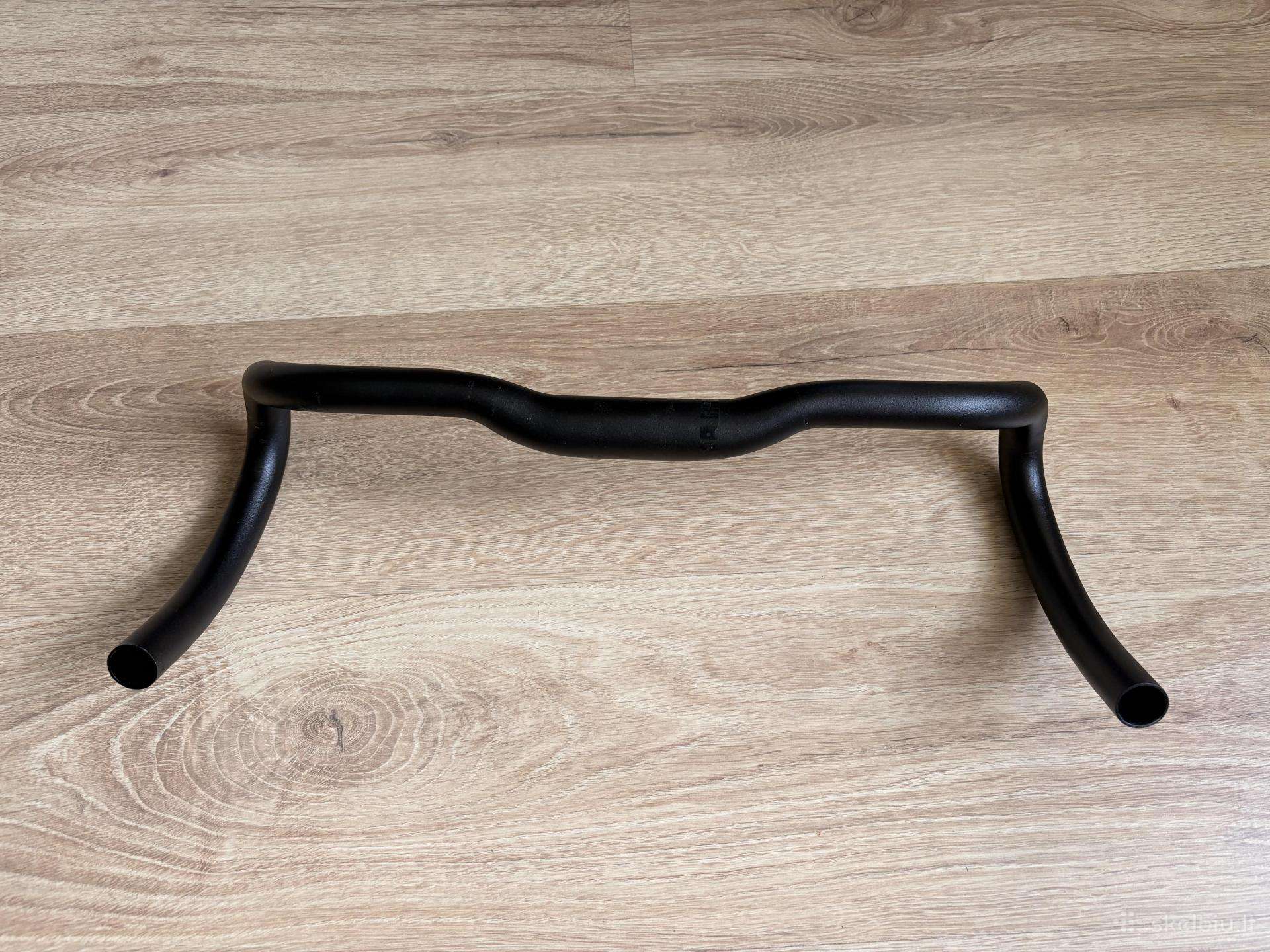 Specialized Hover Alloy vairas