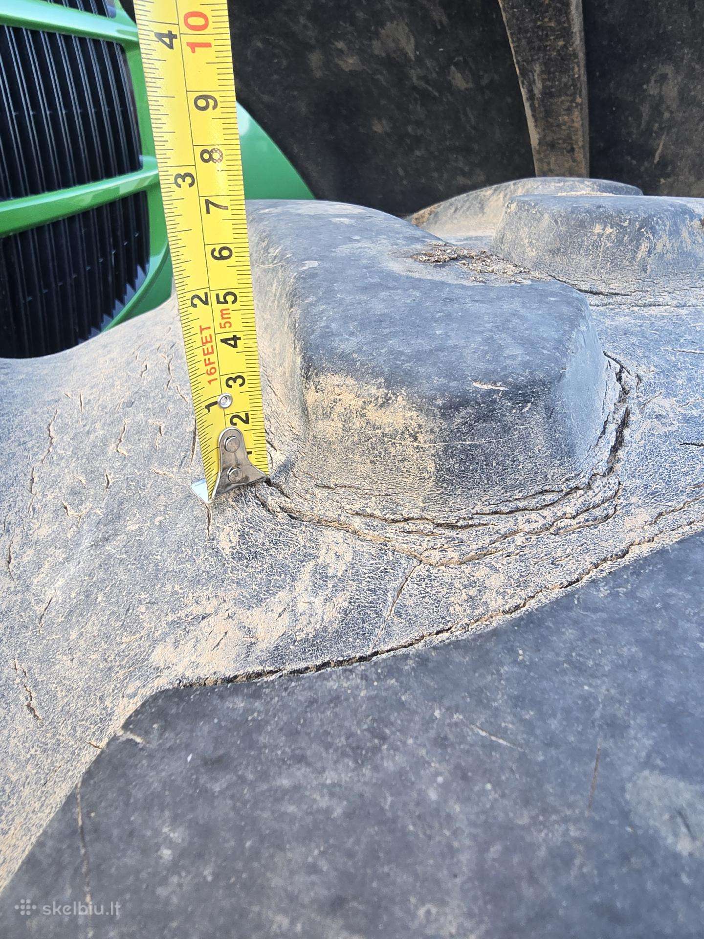 Padanga Petlas 600/70 R28