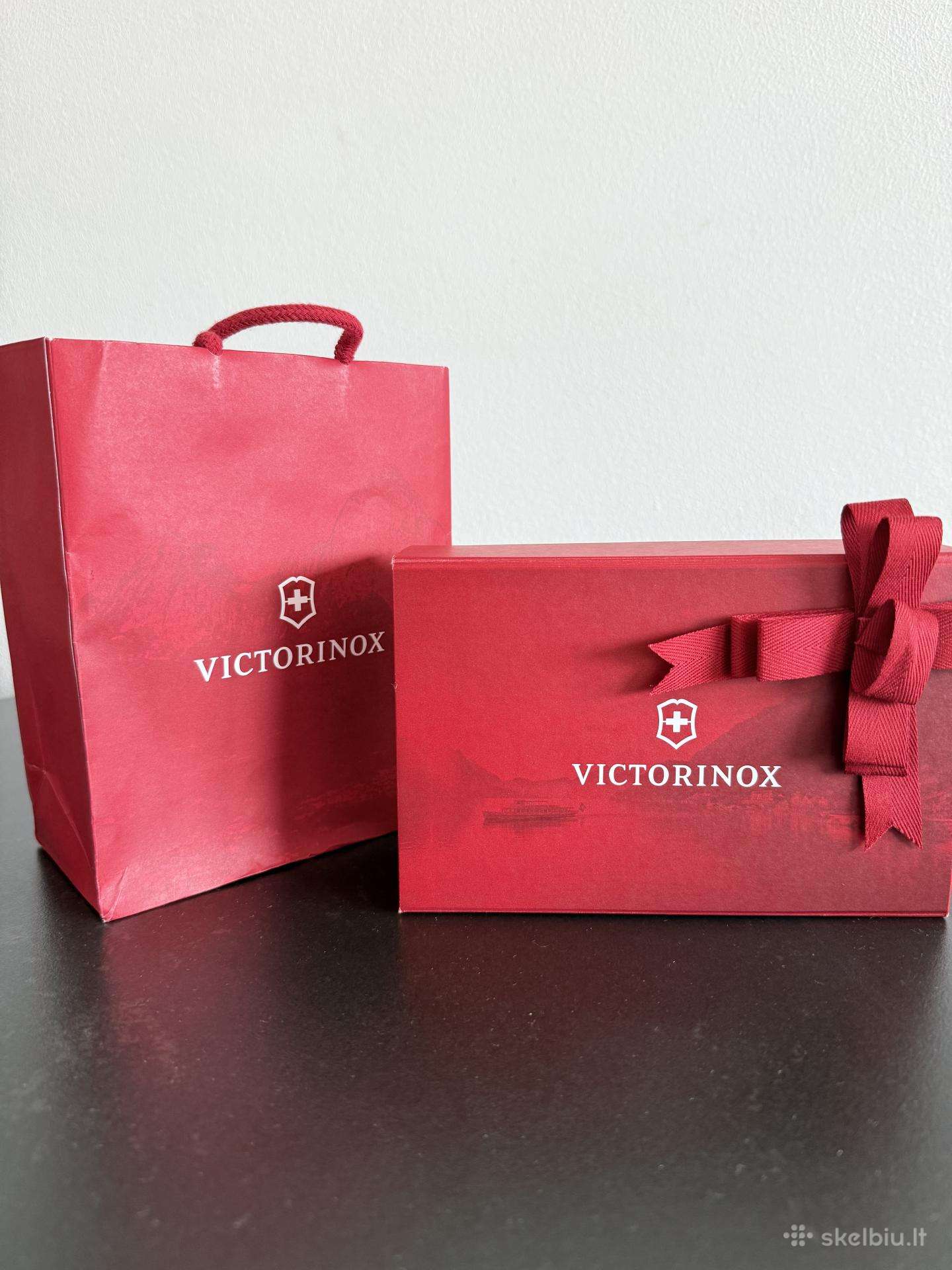 Victorinox cybertool M