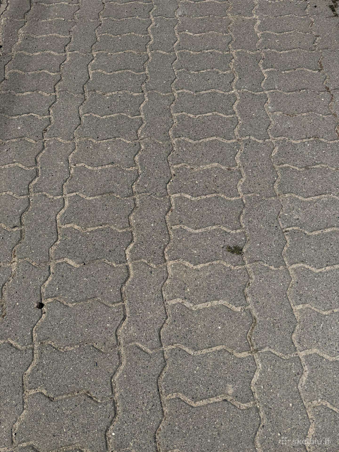 Betonines banguotos trinkeles