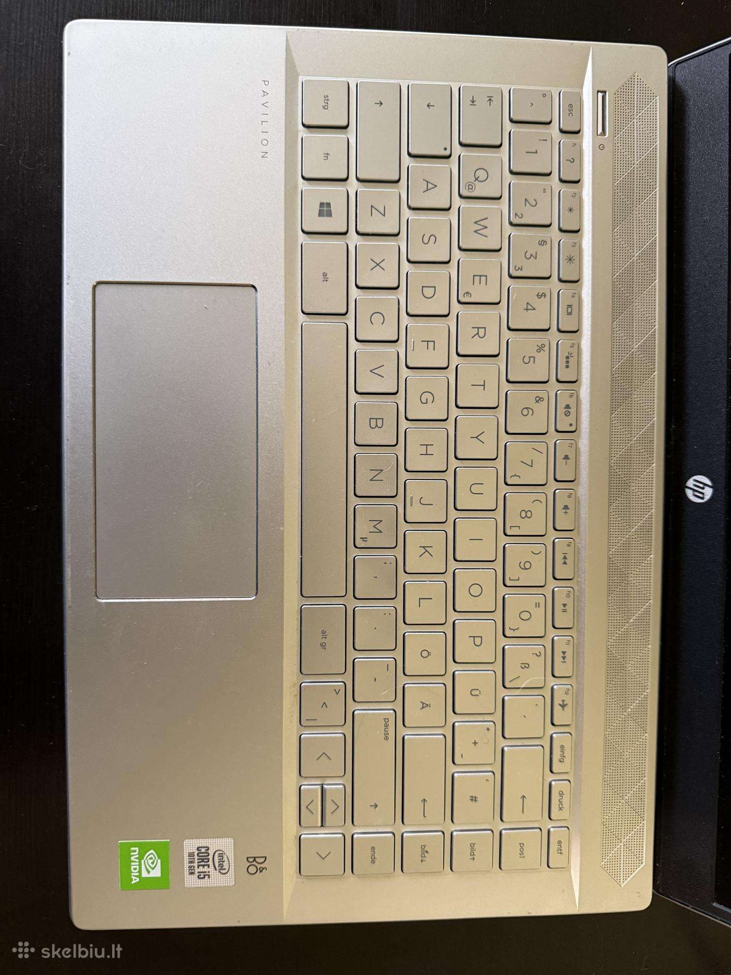 Hp Pavilion i5-1035g1 gpu Mx130, 8gb 2666mhz, SSD