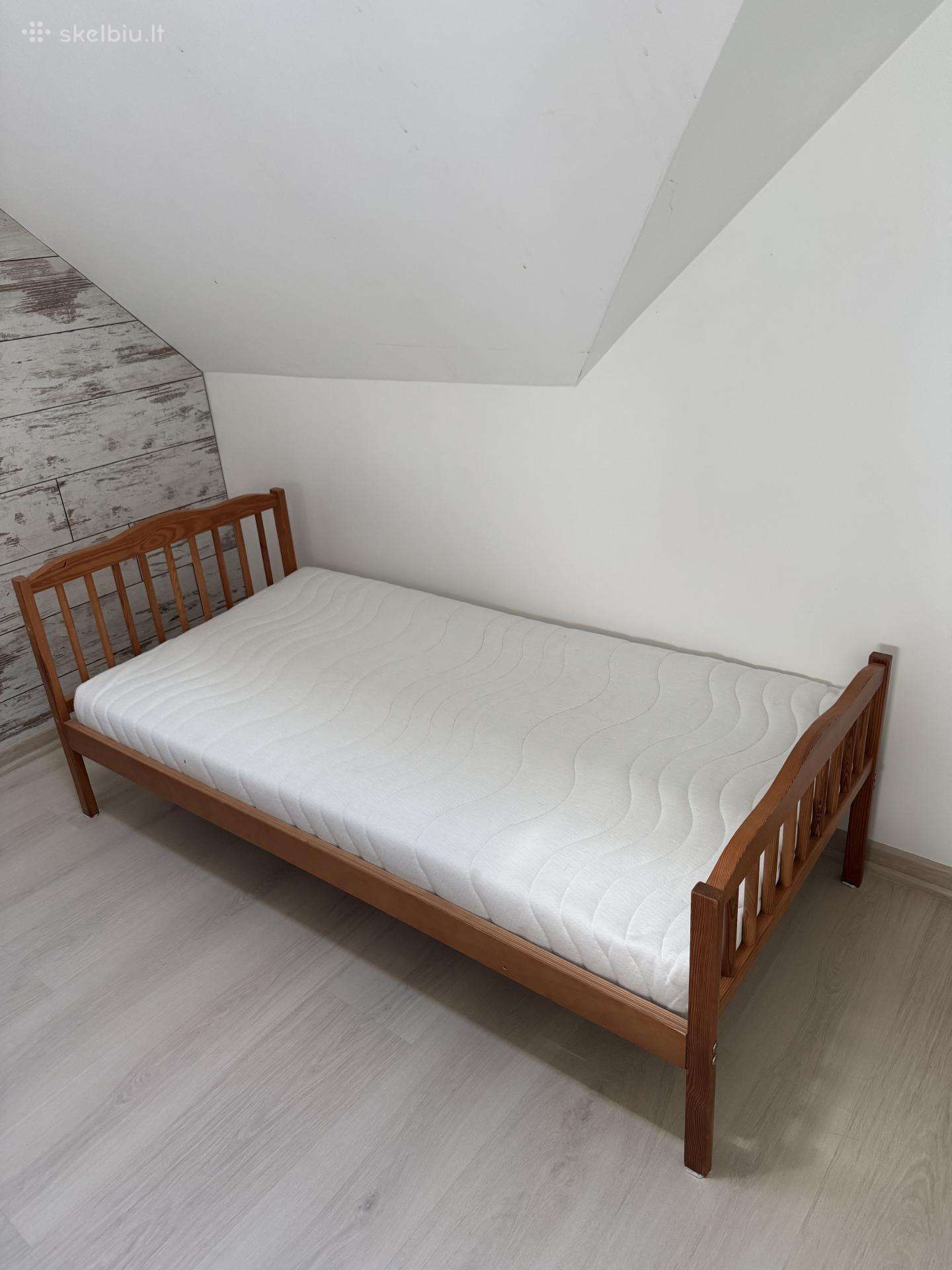Dovanojama vaikiška lovytė su čiužiniu