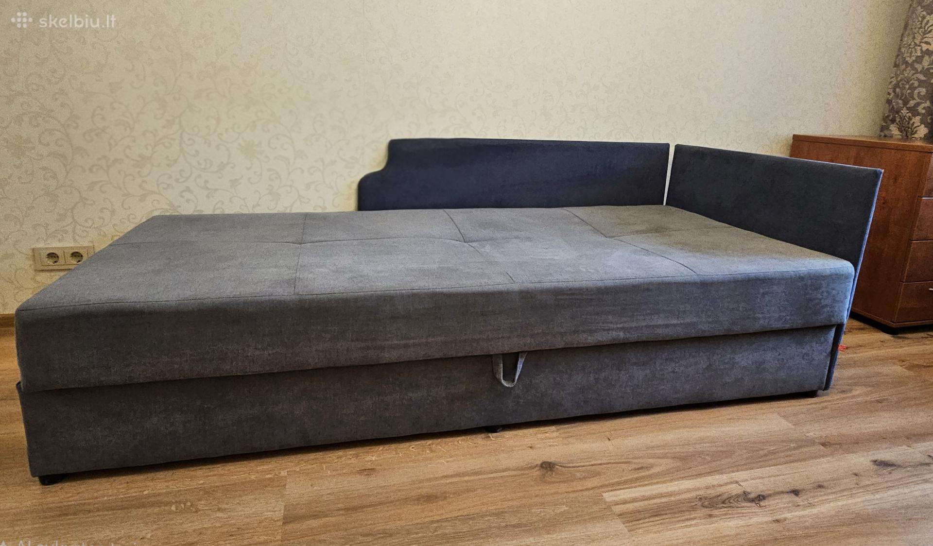 Pigiai patogi lova su patalynės dėže