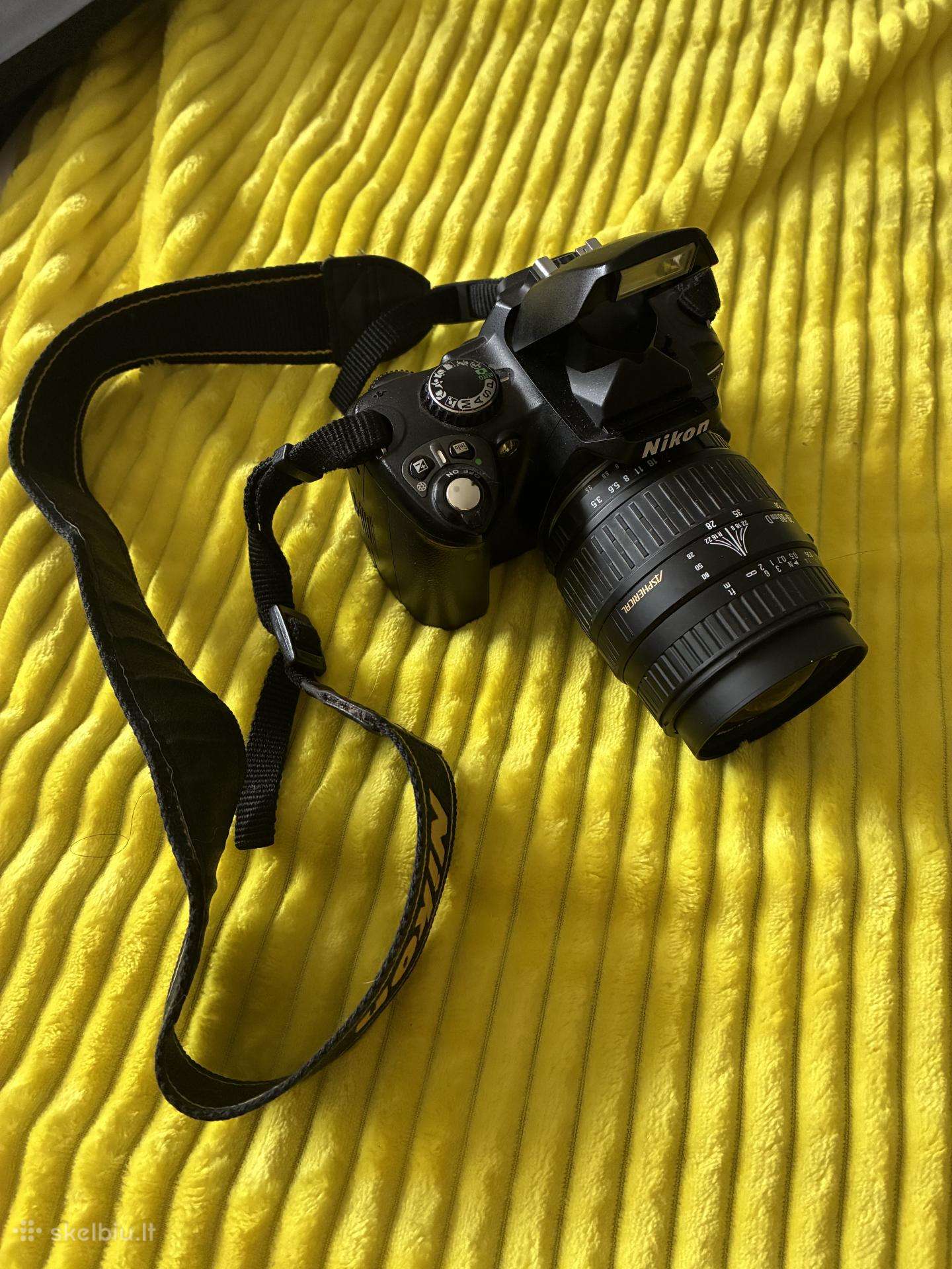Nikon D40