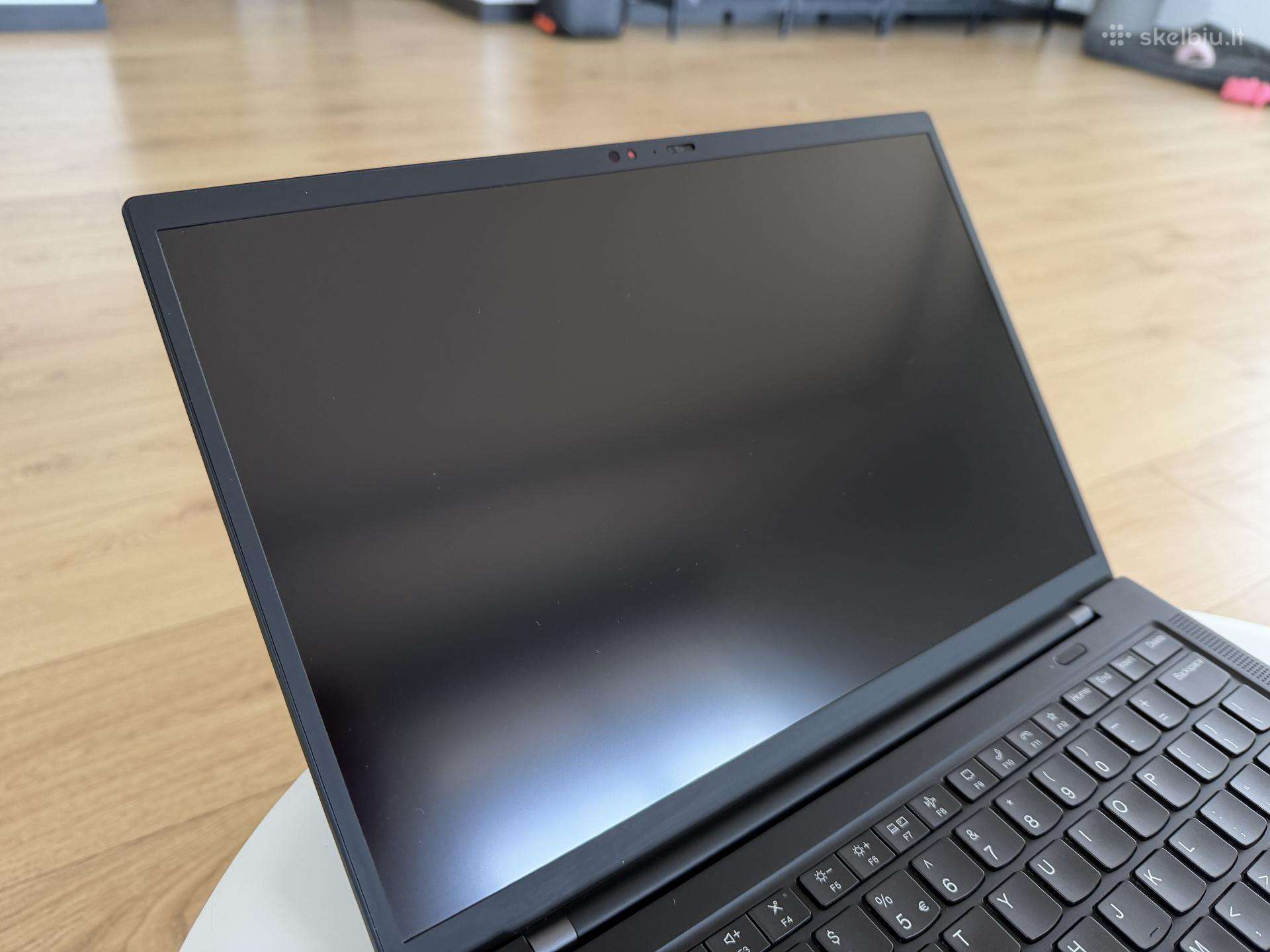 Lenovo Thinkpad X1 G9, i7, 32gb RAM, 1tb SSD
