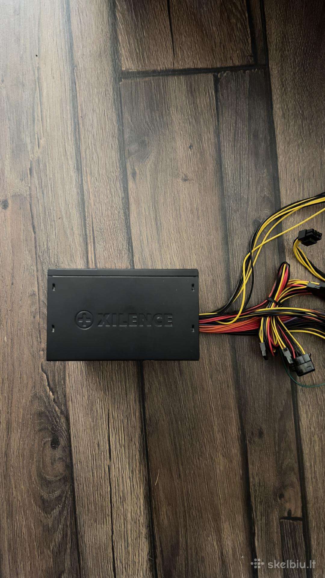 Xilence 700w maitinimo blokas.
