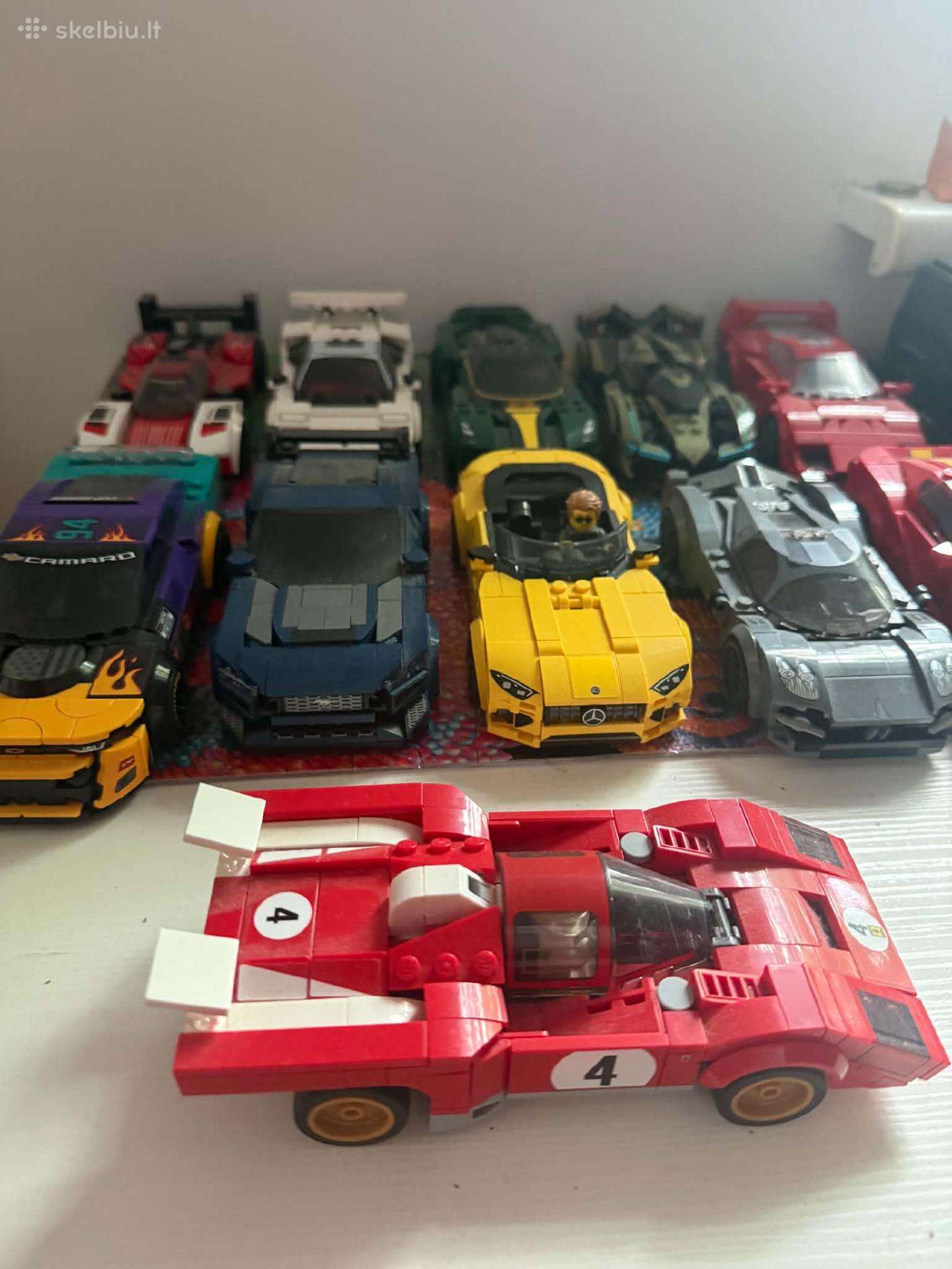 Lego Speed Champions rinkiniai