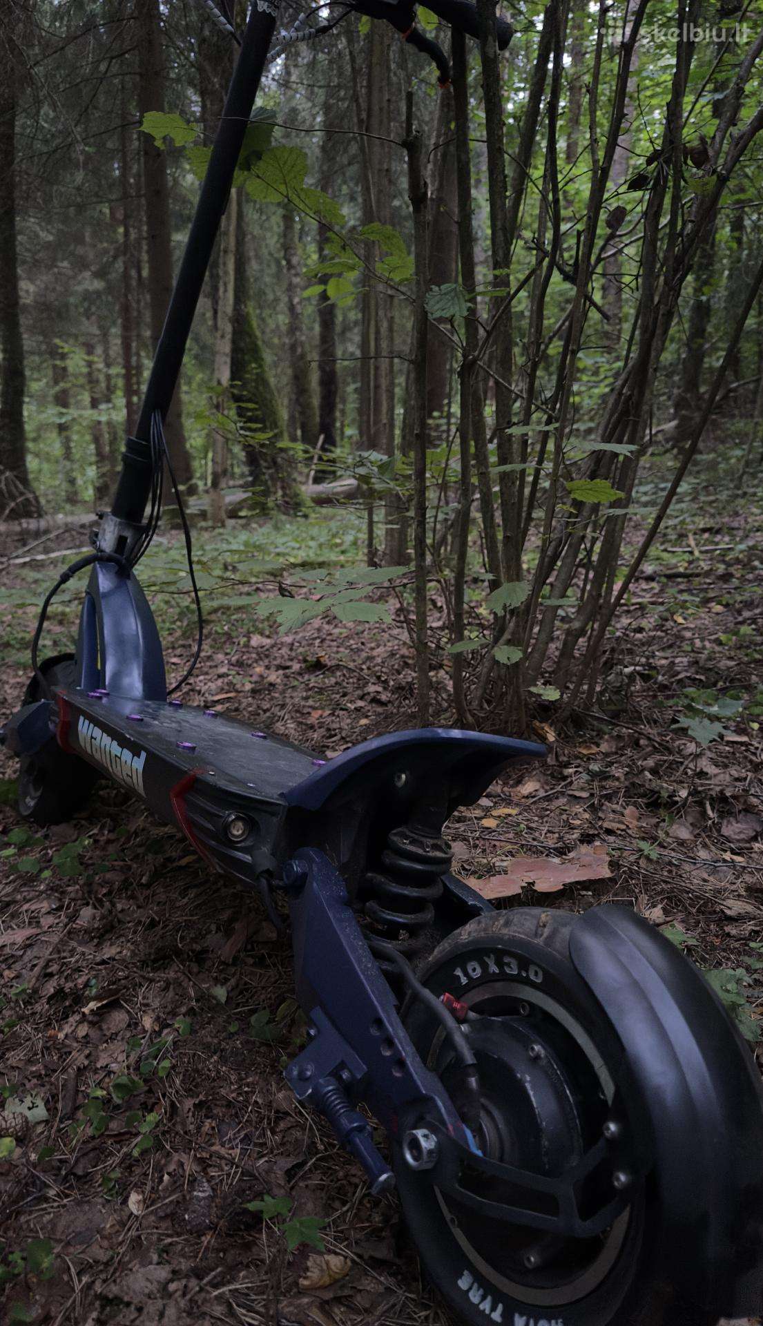 Electric scooter Beaster Scooter